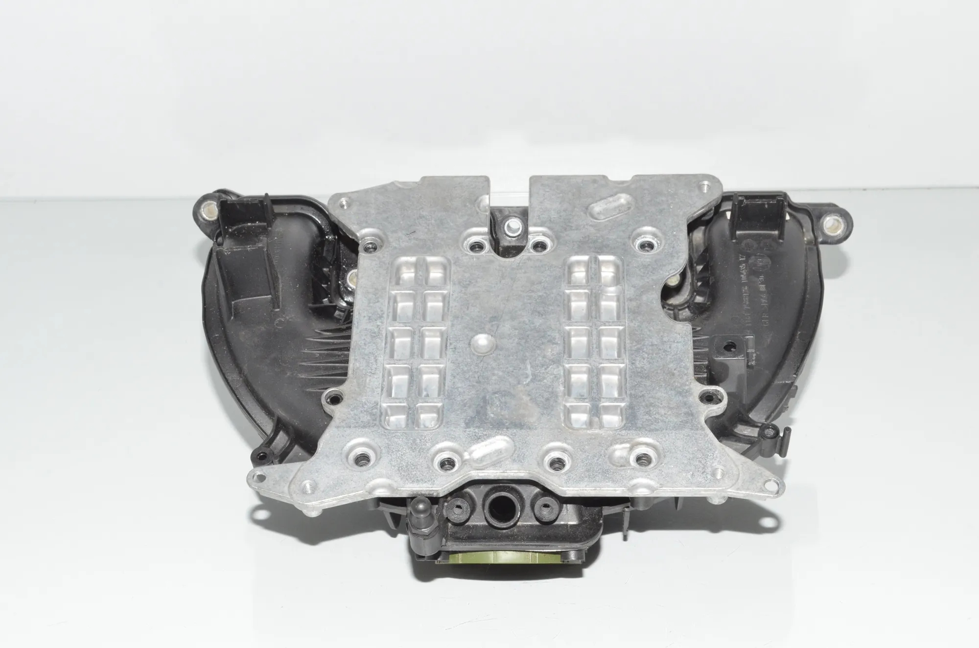 Intake Manifold – OEM 7588126 · BMW 3 (F30, F80) 320 i 2017 – 2