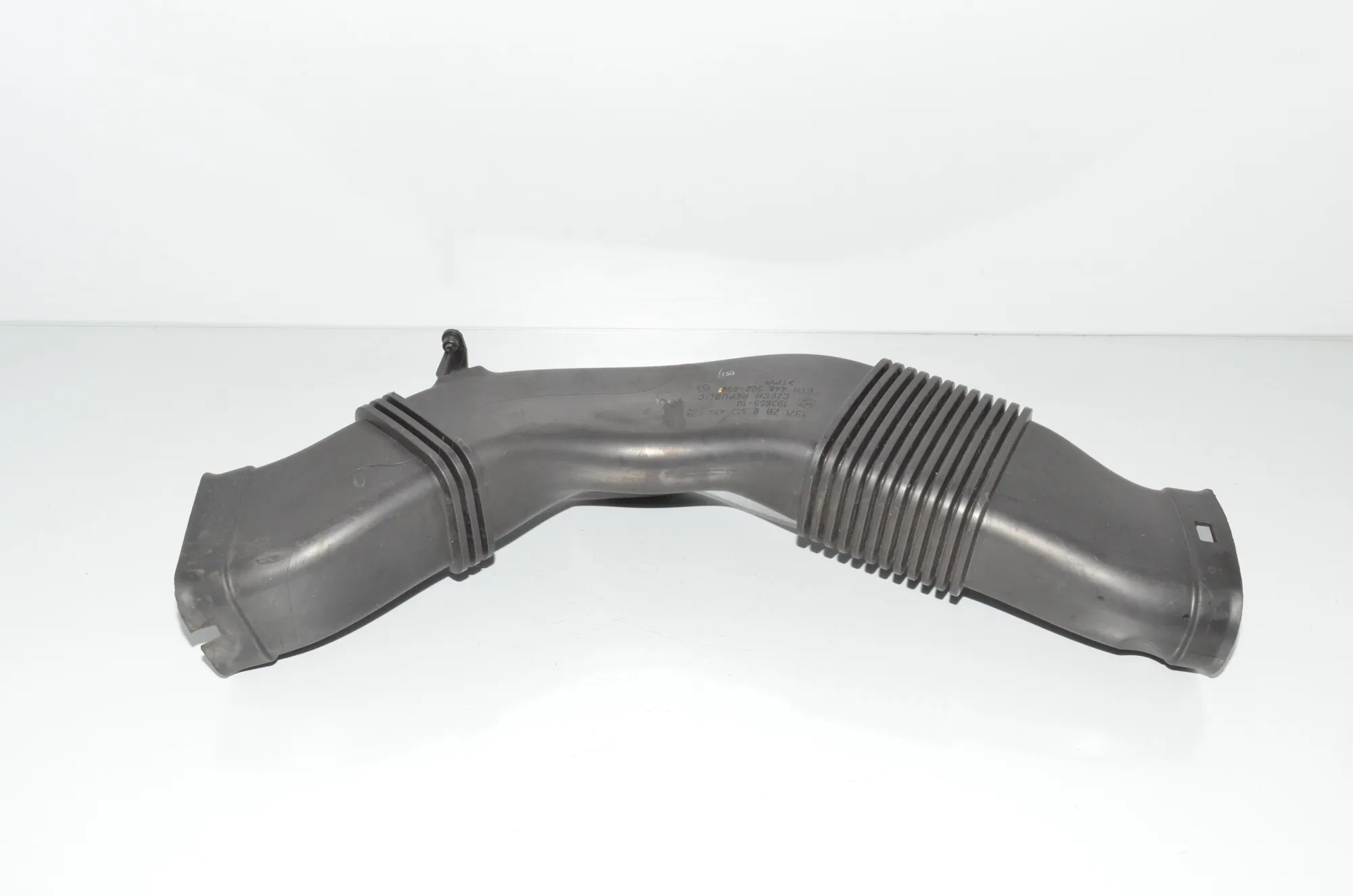 Air Intake Tube – OEM 8513454 · BMW 5 Touring (F11) 535 d 2012 – 2