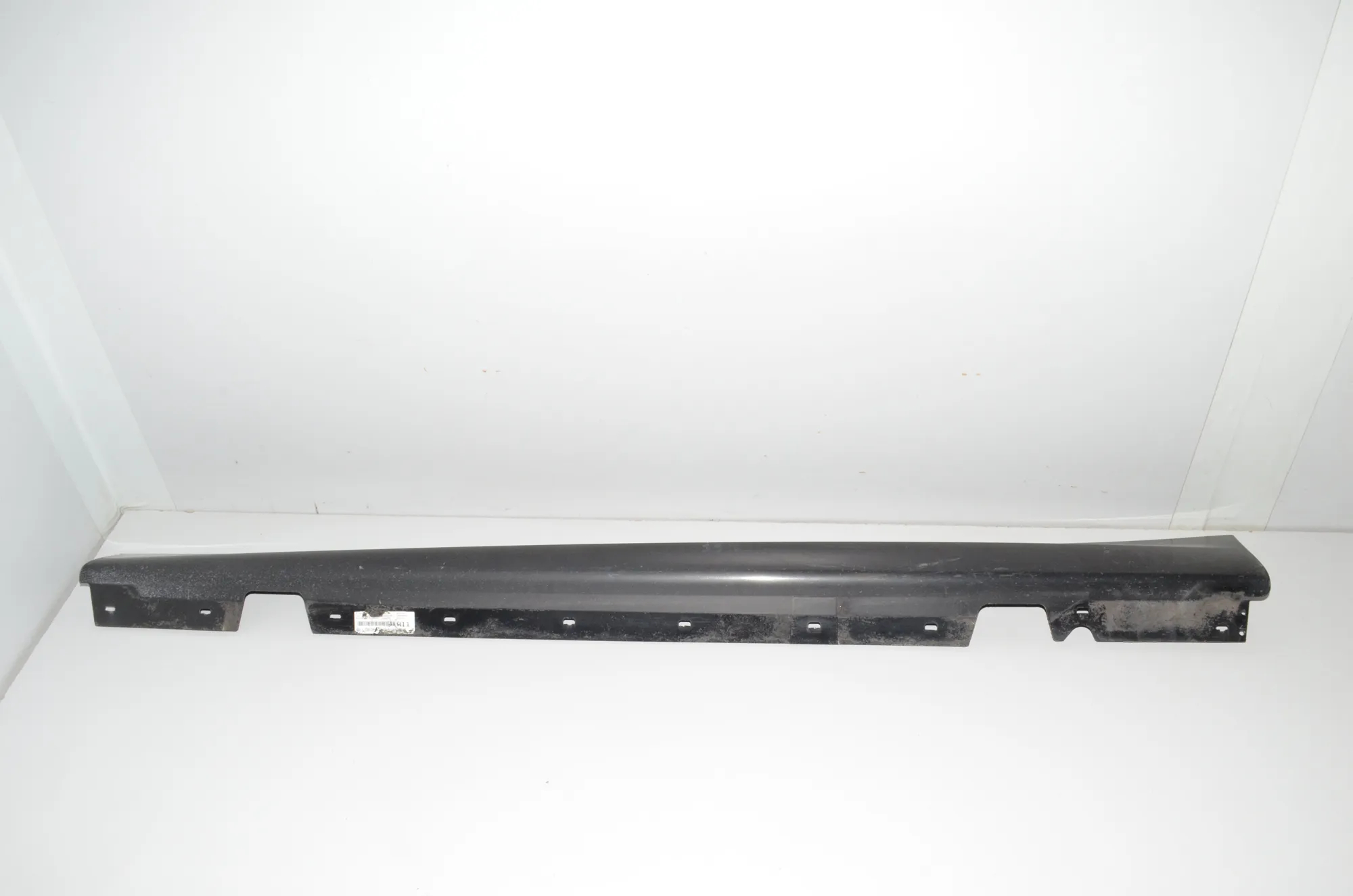 Left Side Plastic Sideskirt Cover – OEM 7906507 · BMW 3 (E90) 325 d 2010 – 2