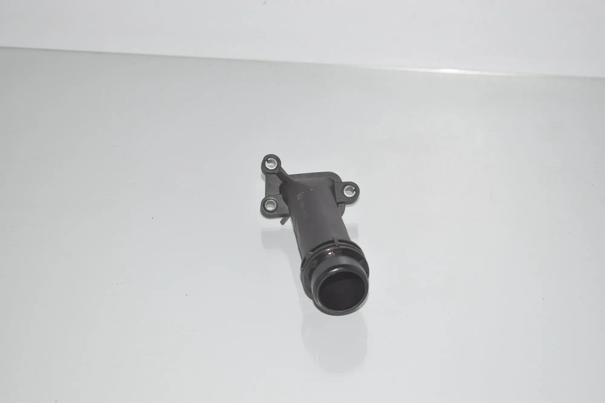 Pipe Hose – OEM 1082618624 · BMW 5 Touring (F11) 535 d 2012 – 2