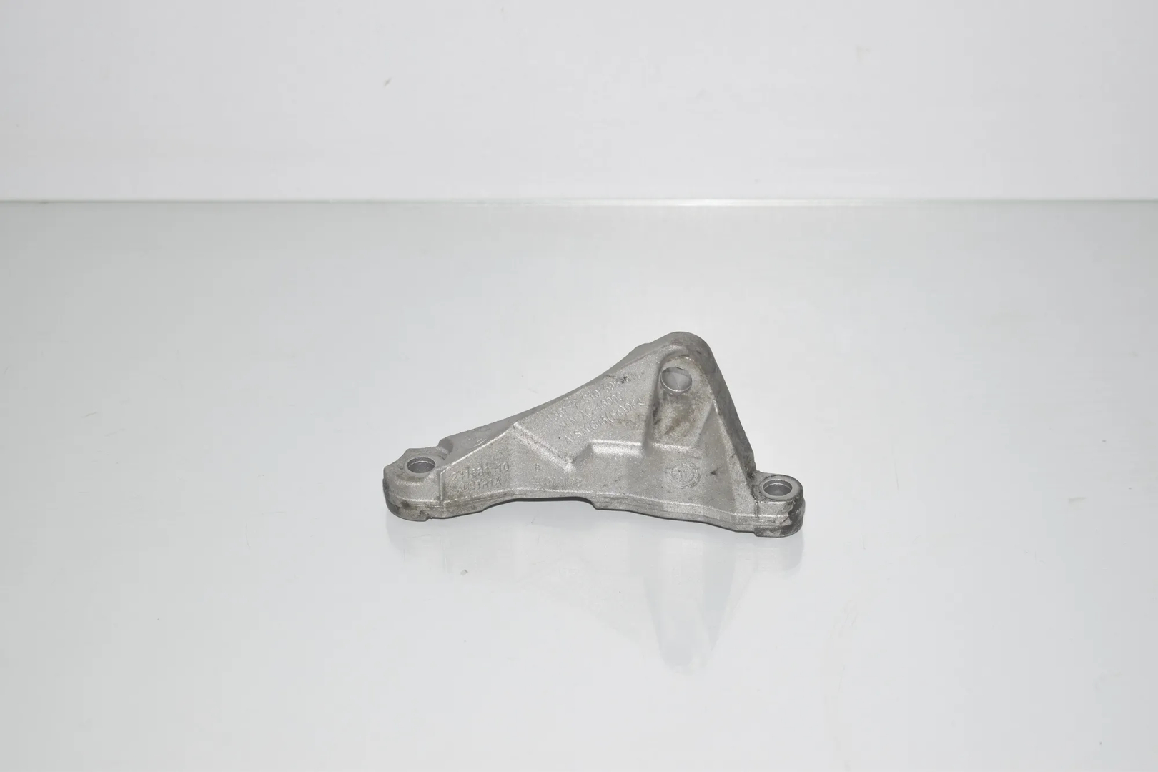 Fuel Pump Bracket – OEM 7810698 · BMW 5 Touring (F11) 535 d 2012