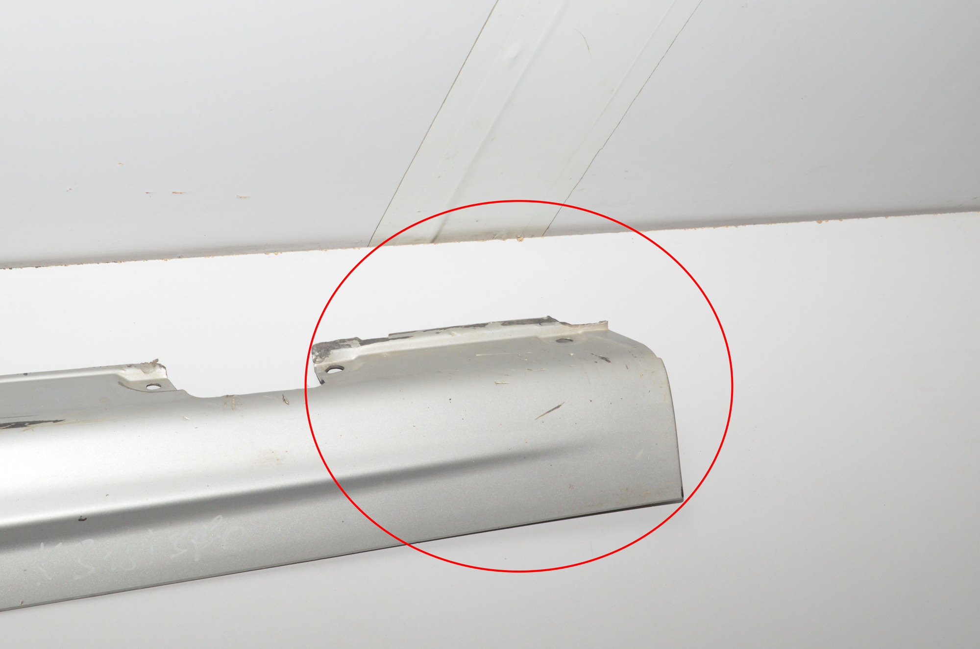 Left Side Plastic Sideskirt Cover – OEM 8209755 · BMW 3 (E46) BMW 3 (E46) 318 i 2002 – 8