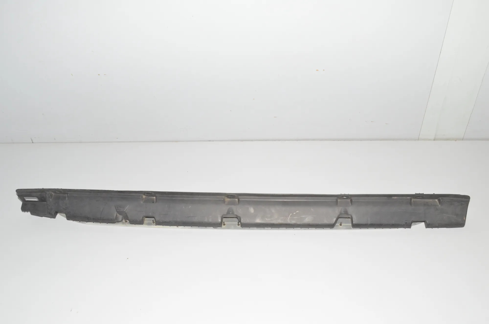 Right Side Plastic Sideskirt Cover – OEM 3403010 · BMW X3 (E83) 2.0 d 2005 – 3
