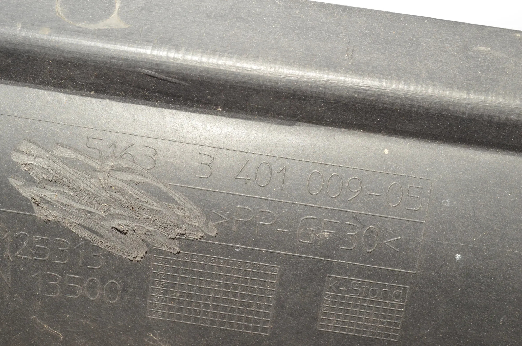 Left Side Plastic Sideskirt Cover – OEM 3401009 · BMW X3 (E83) 2.0 d 2005 – 5