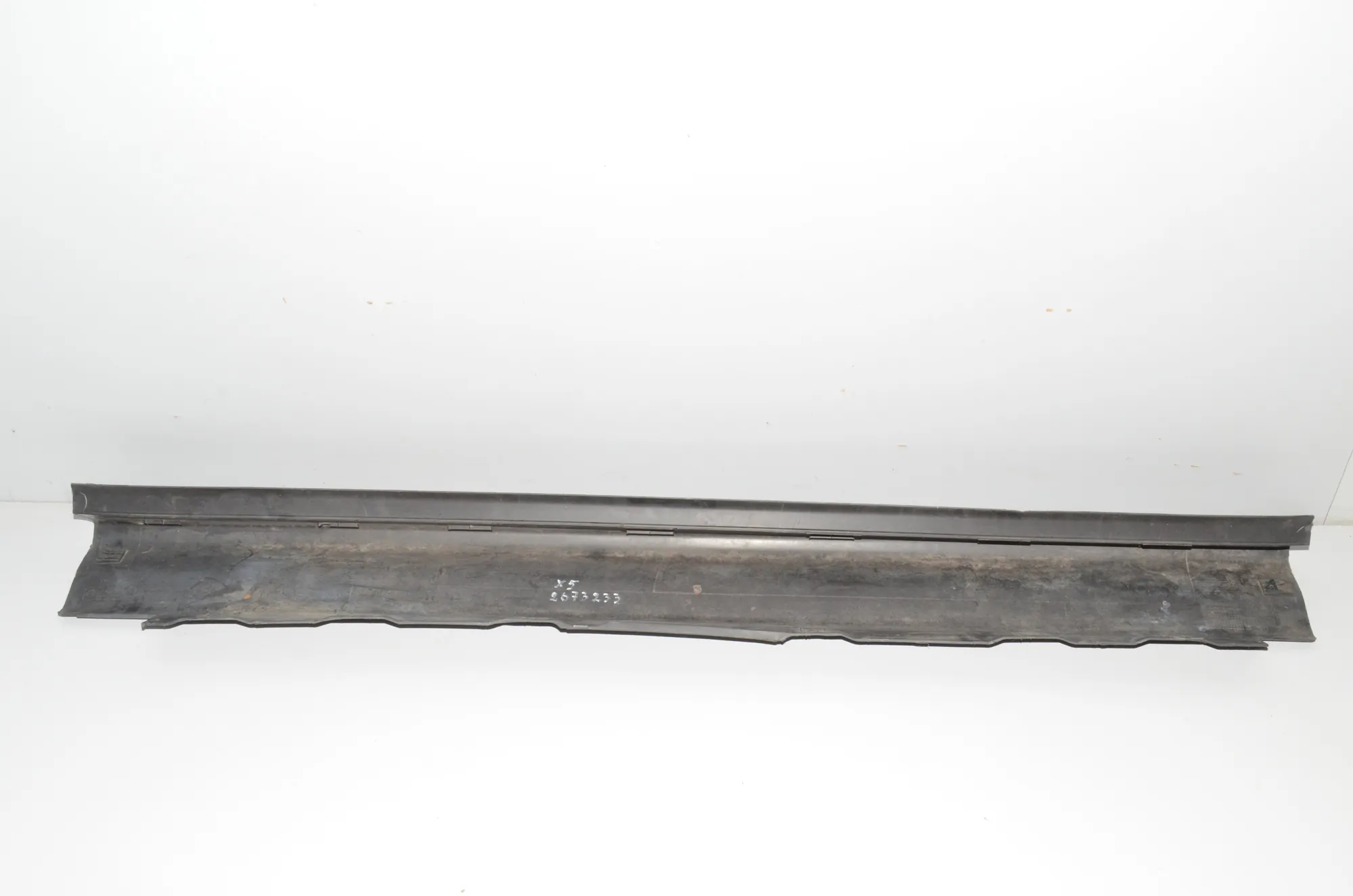 Right Side Plastic Sideskirt Cover – OEM 8408706 · BMW X5 (E53) 4.4 i 2001 – 3