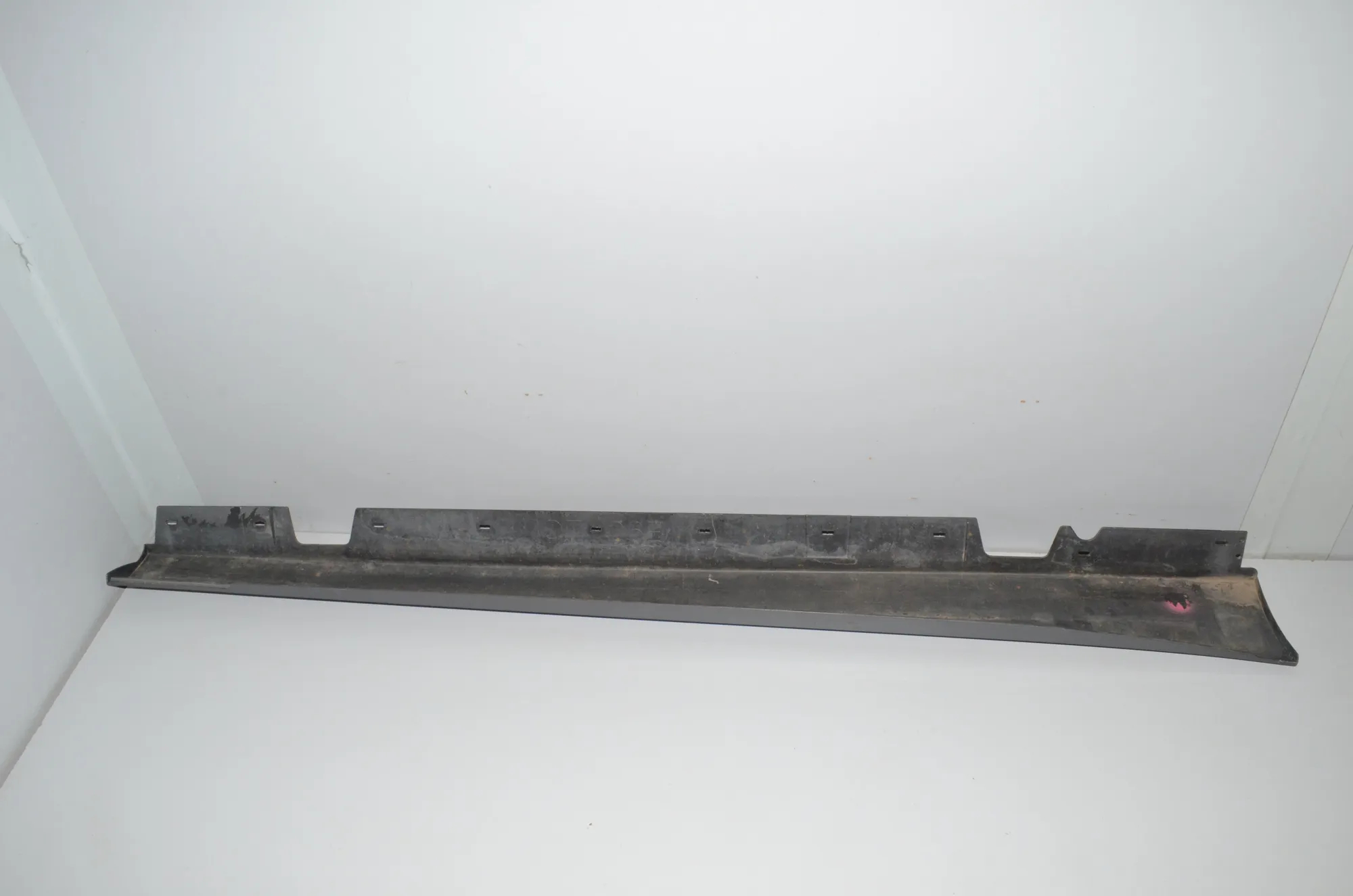 Left Side Plastic Sideskirt Cover – OEM 7202651 · BMW 3 Touring (E91) 318 d 2010 – 3