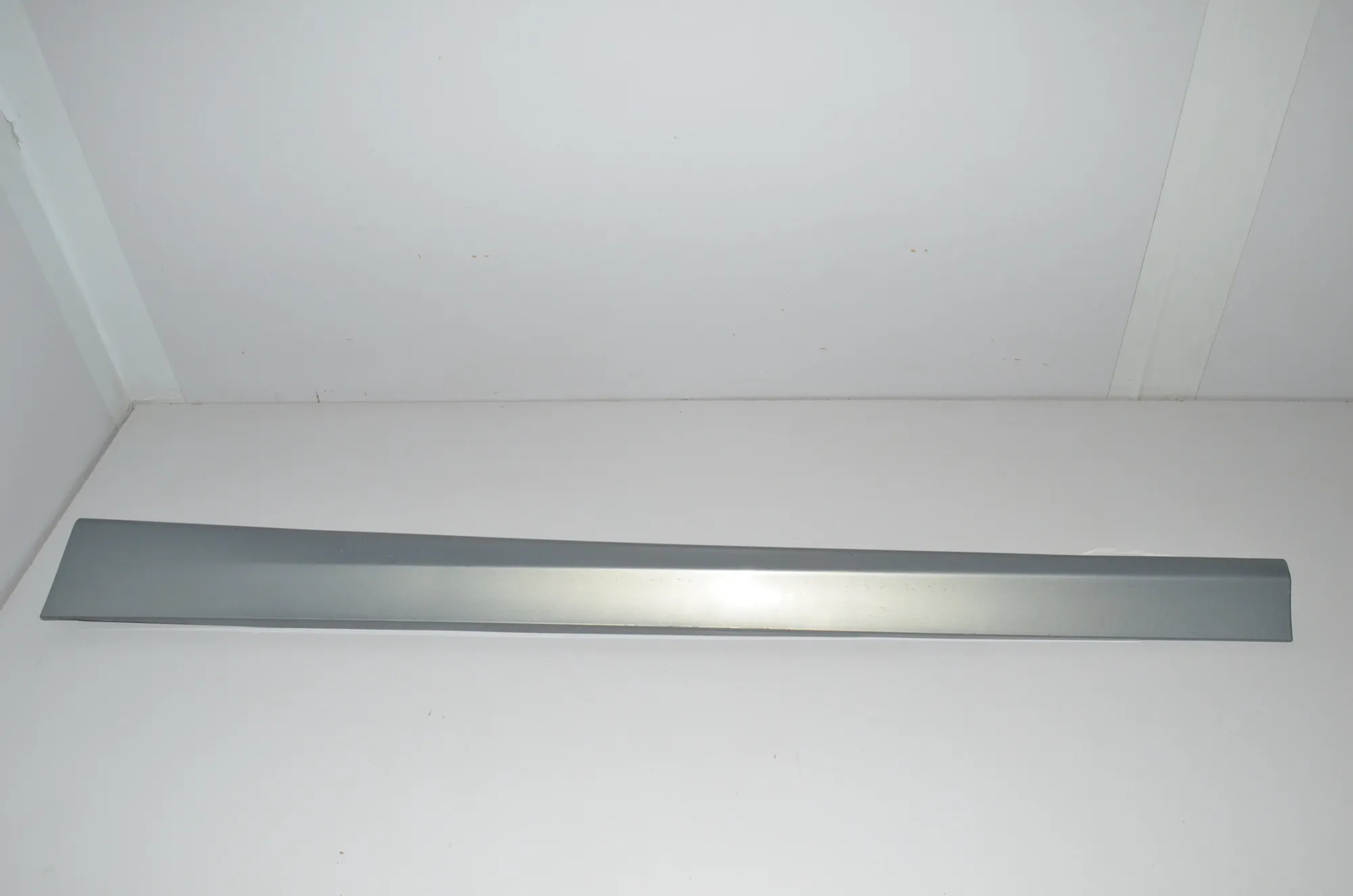 Left Side Plastic Sideskirt Cover – OEM 7062297 · BMW 3 Touring (E91) 325 i 2007