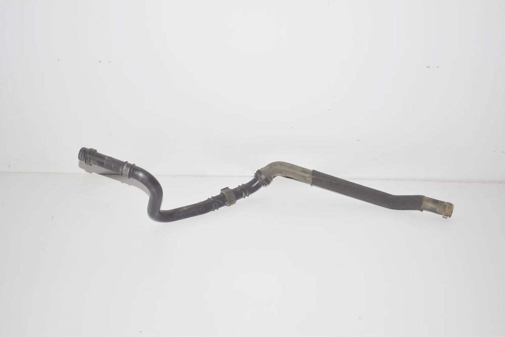 Coolant Hose Pipe – OEM 7623674 · BMW i3 (I01) Hybrid 2016 – 2