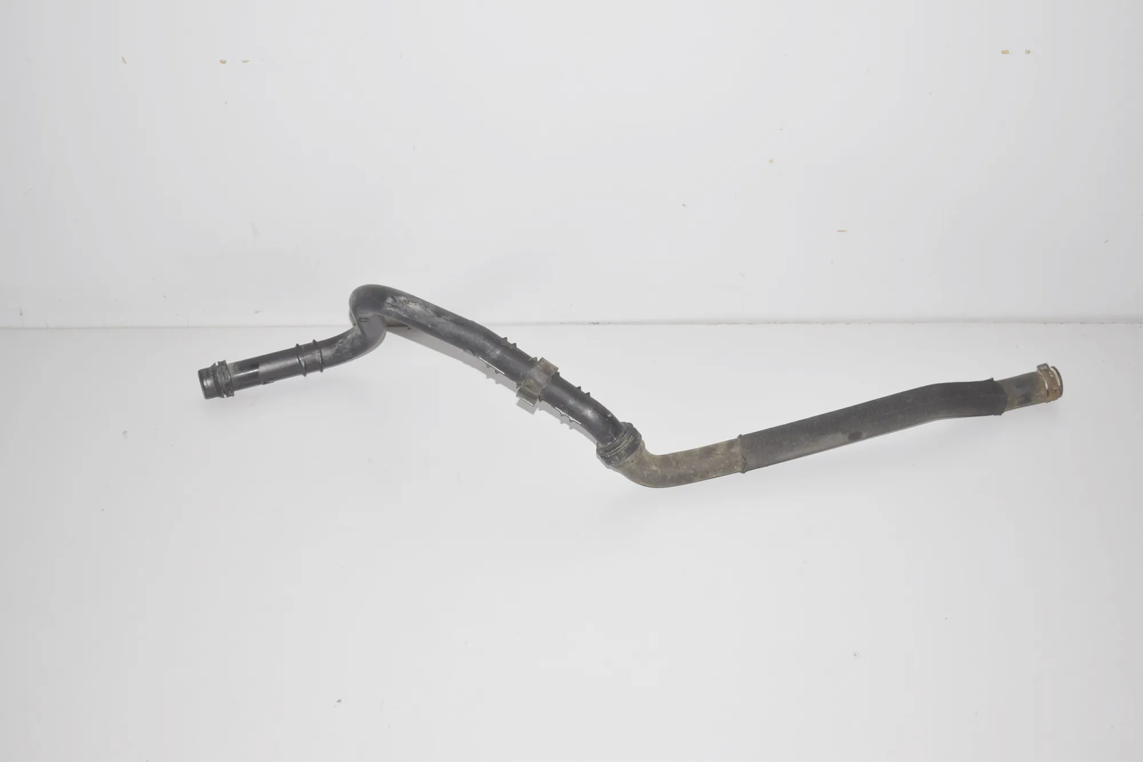 Coolant Hose Pipe – OEM 7623674 · BMW i3 (I01) Hybrid 2016