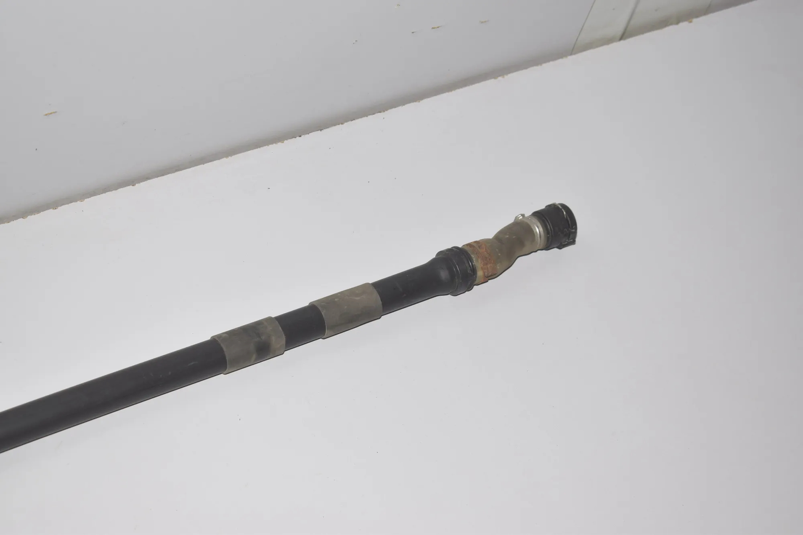 Coolant Hose Pipe – OEM 7636408 · BMW i3 (I01) Hybrid 2016 – 3