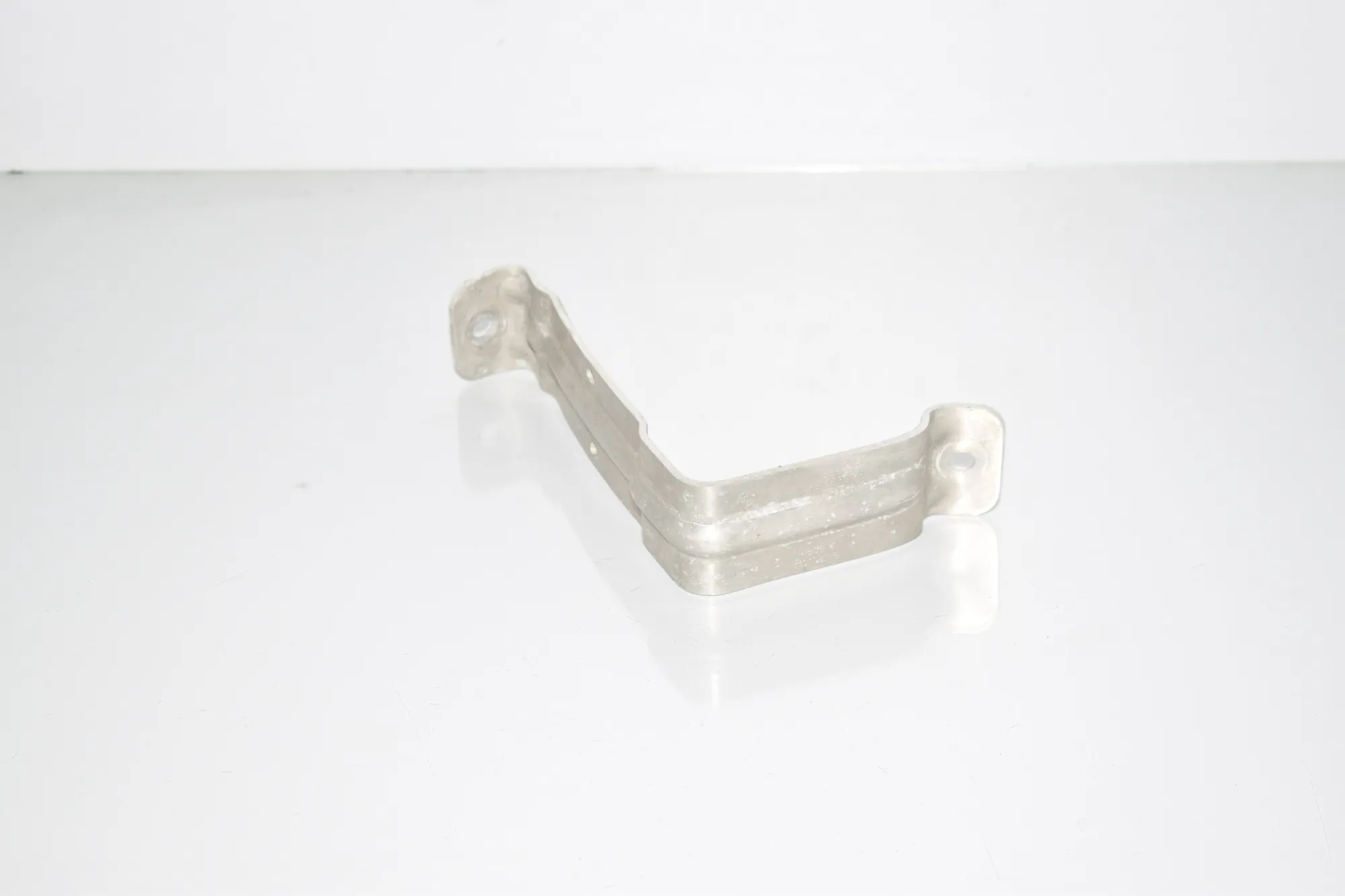 Battery Holder – OEM 8602817 · BMW i3 (I01) Hybrid 2016
