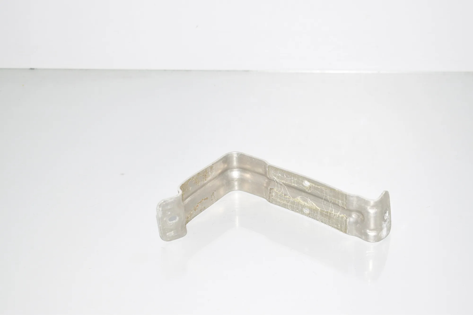 Battery Holder – OEM 8602817 · BMW i3 (I01) Hybrid 2016 – 4