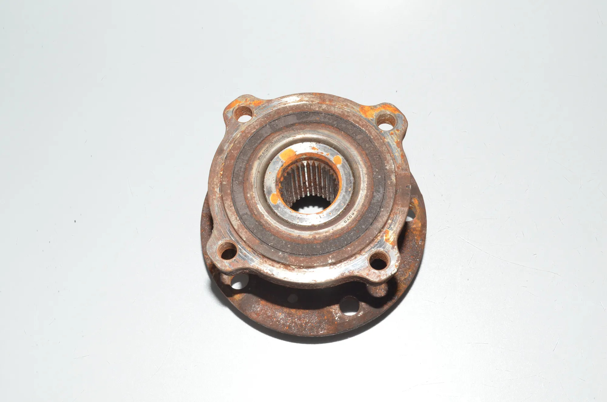 Rear Left Wheel Bearing – OEM 6776205 · BMW X6 (E71, E72) xDrive 50 i 2009 – 4
