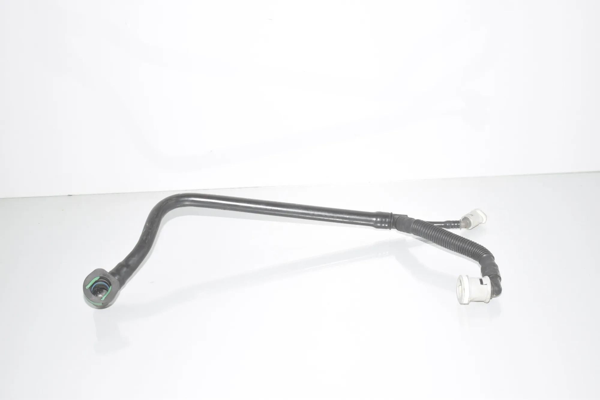 Vacuum Tube – OEM 7340430 · BMW i3 (I01) Hybrid 2016