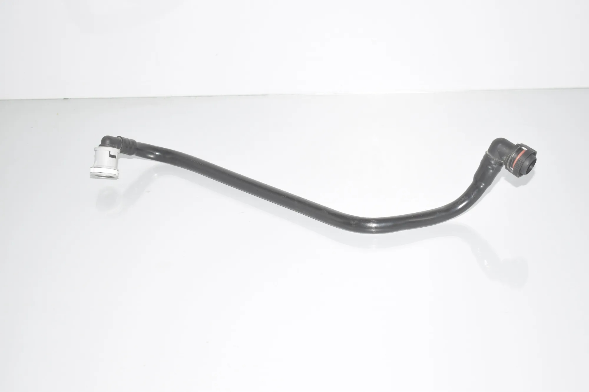 Vacuum Tube – OEM 7340431 · BMW i3 (I01) Hybrid 2016 – 2