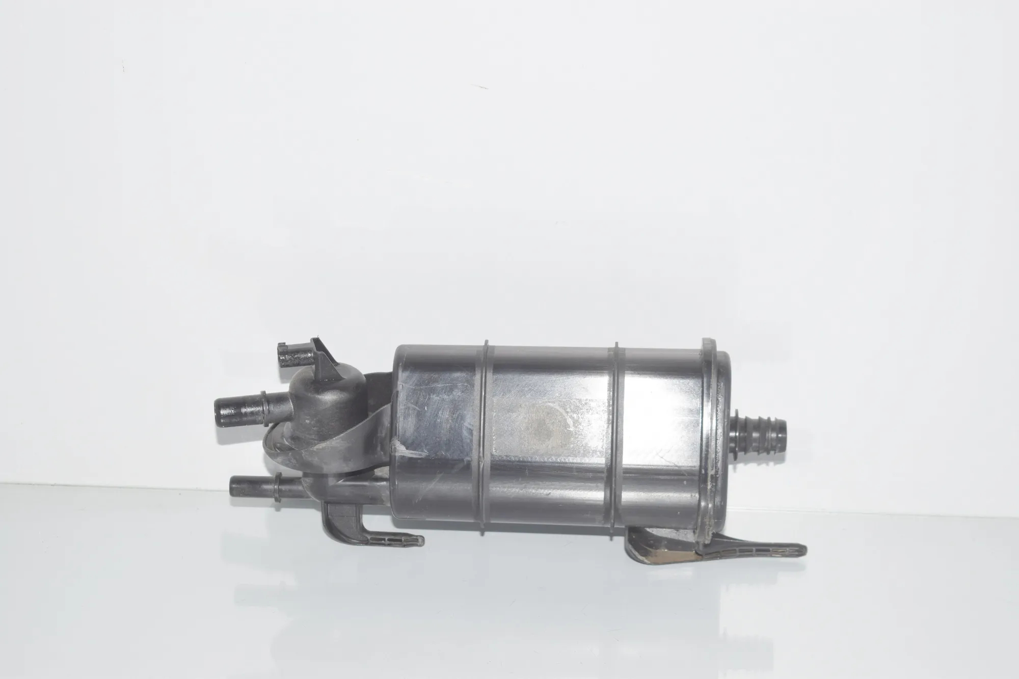 Charcoal Container Filter – OEM 7340429 · BMW i3 (I01) Hybrid 2016 – 4