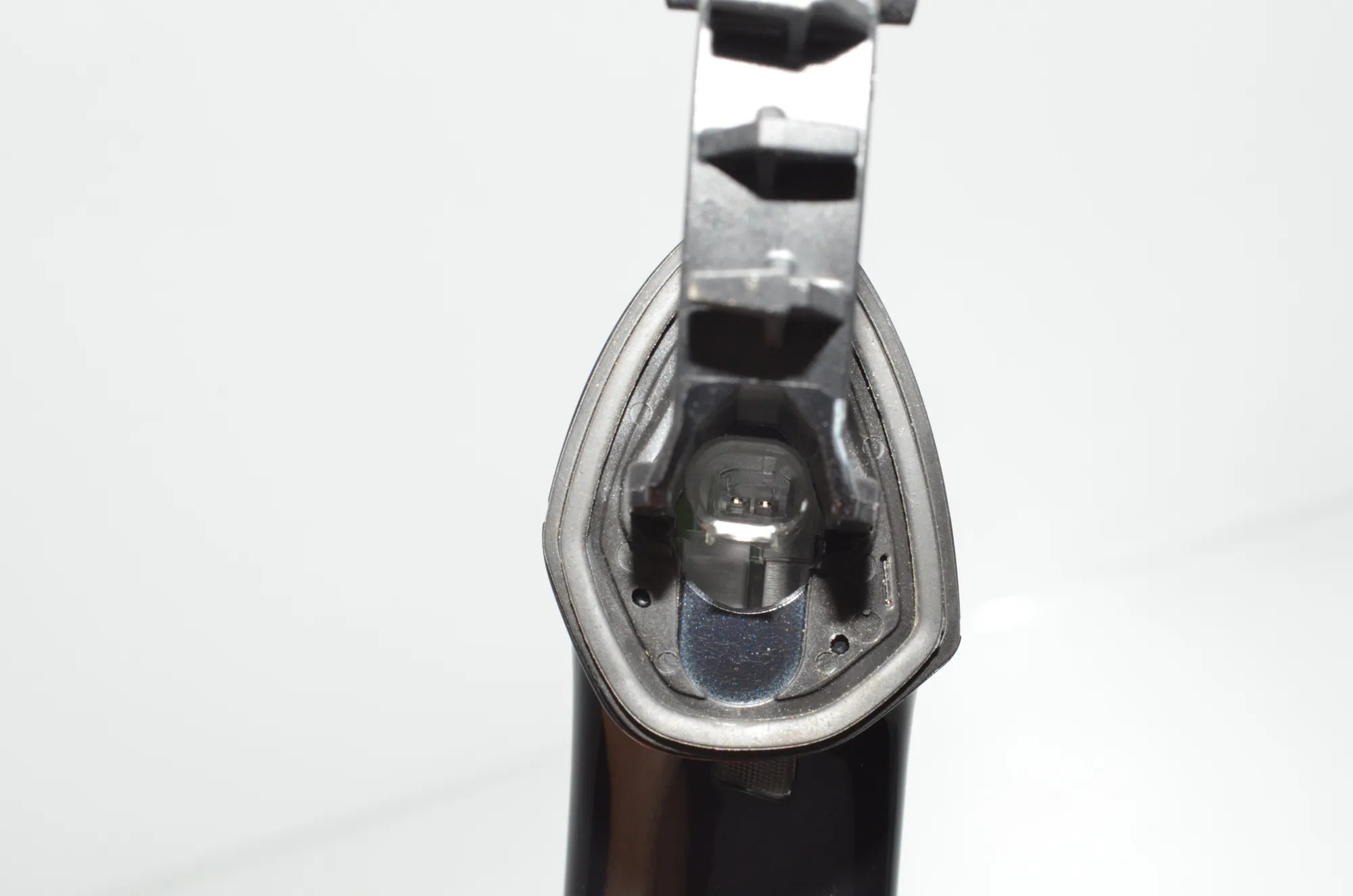 Front Left Door Exterior Handle – OEM 8089699 · BMW iX3 (G08) (2020 - -) Electric (286 HP) 2022 – 6
