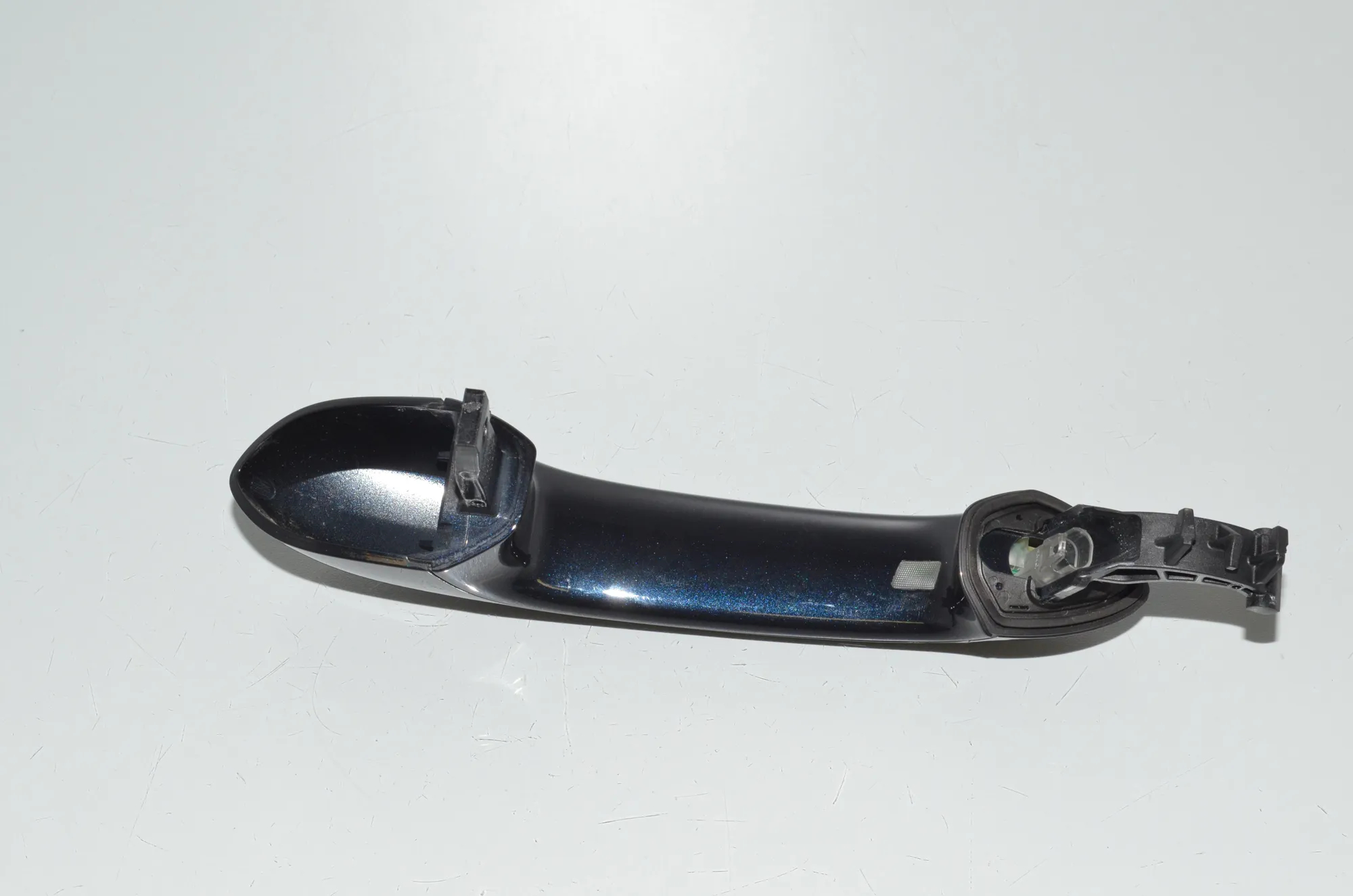 Front Left Door Exterior Handle – OEM 8089699 · BMW iX3 (G08) (2020 - -) Electric (286 HP) 2022 – 2