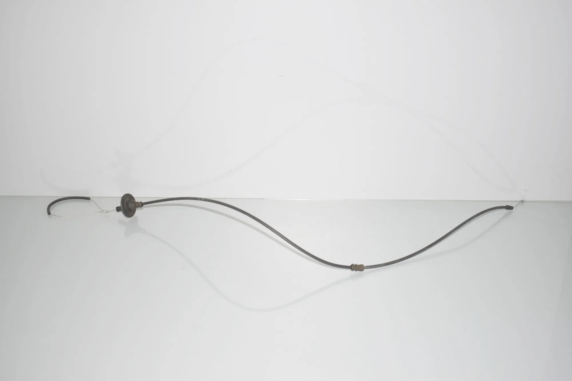 Bonnet Lock Cable – OEM 7299165 · BMW i3 (I01) Hybrid 2016 – 3
