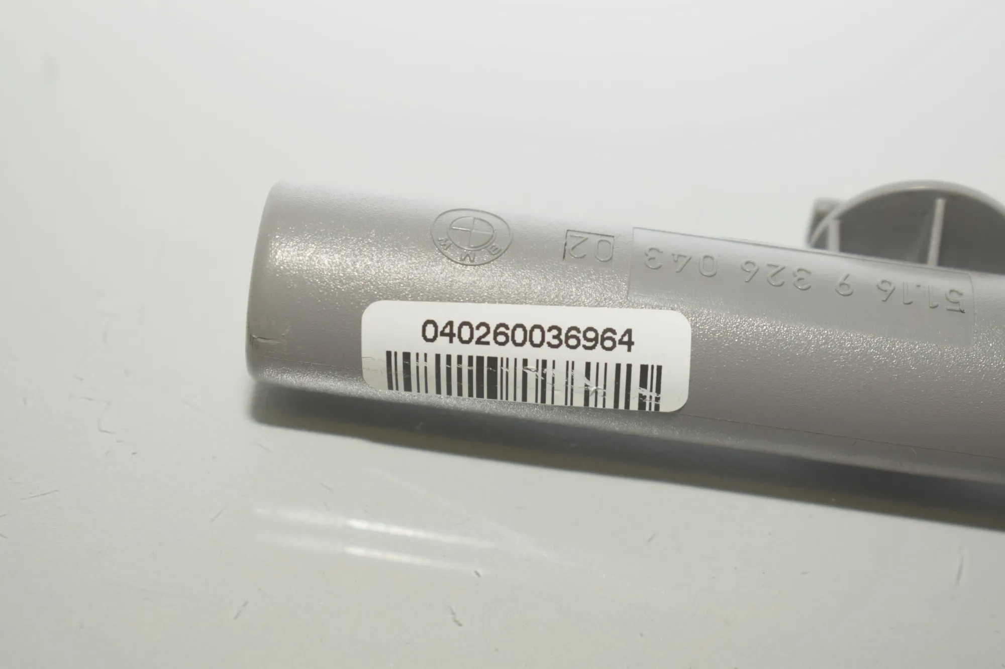 Other Interior Parts – OEM 9326043 · BMW i3 (I01) Hybrid 2016 – 6