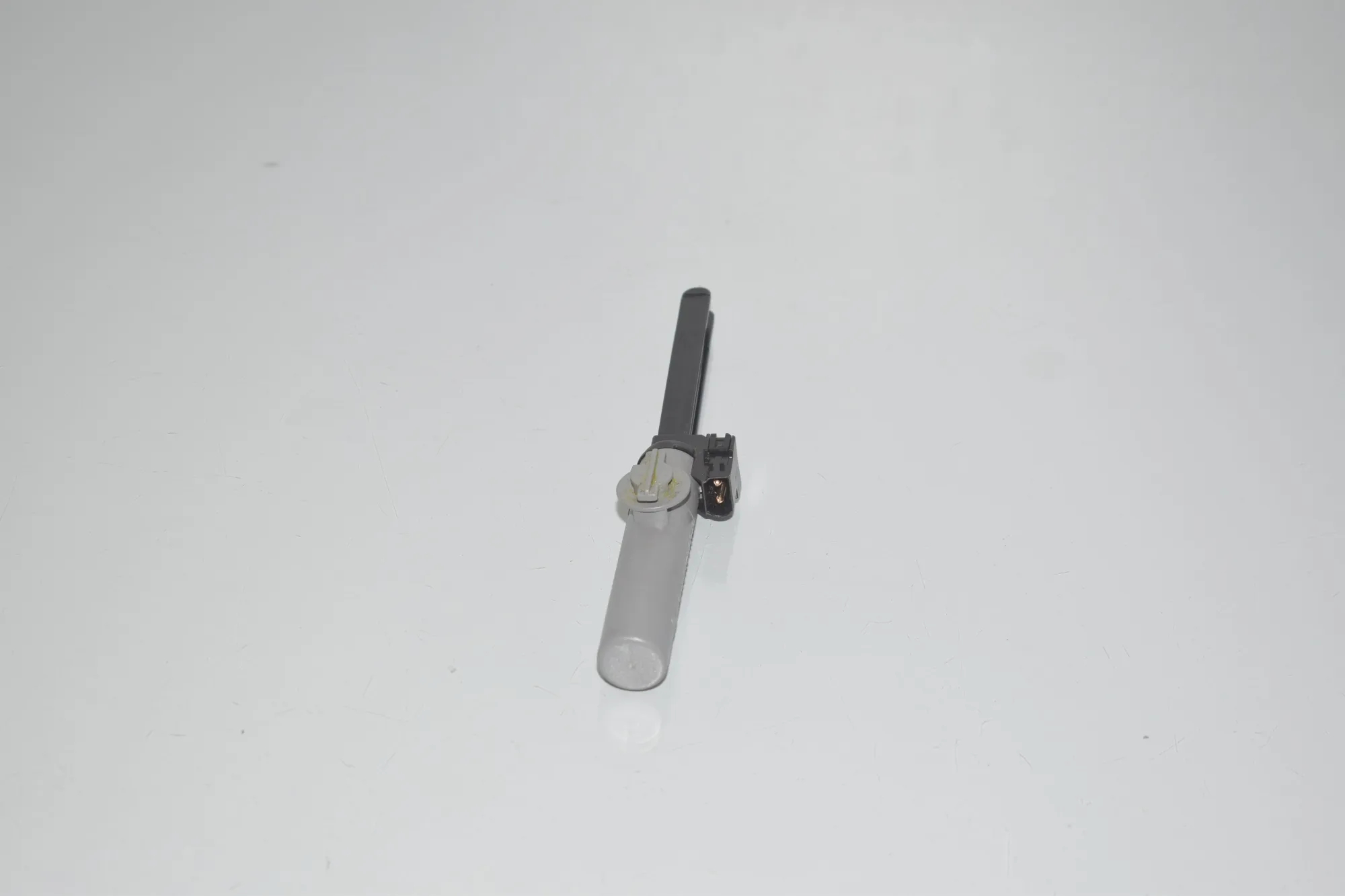 Other Interior Parts – OEM 9326043 · BMW i3 (I01) Hybrid 2016 – 2