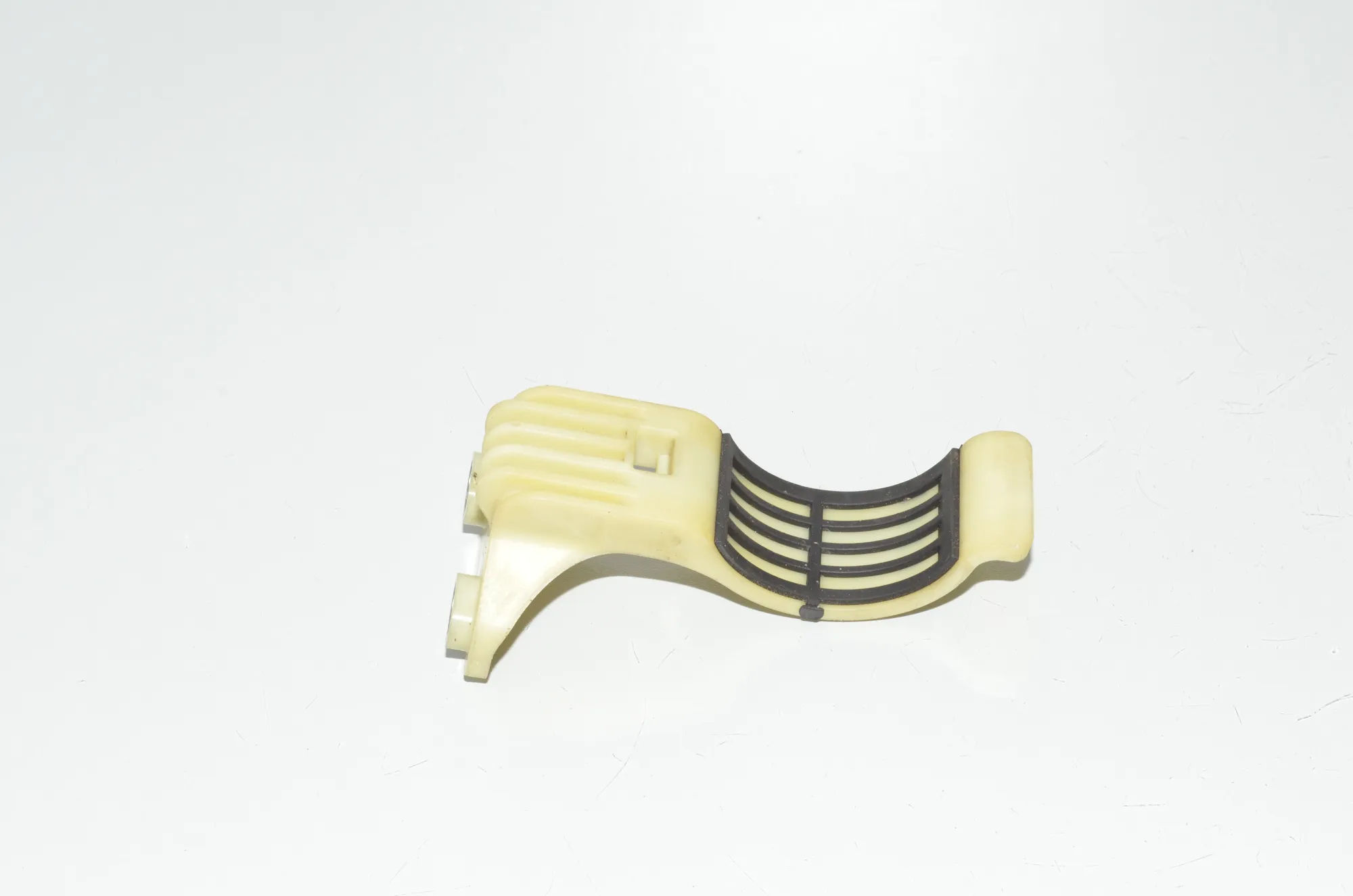 Fuel Filter Holder – OEM 72434844 · BMW X7 (G07) (2019 - -) xDrive 30 d 2019 – 4