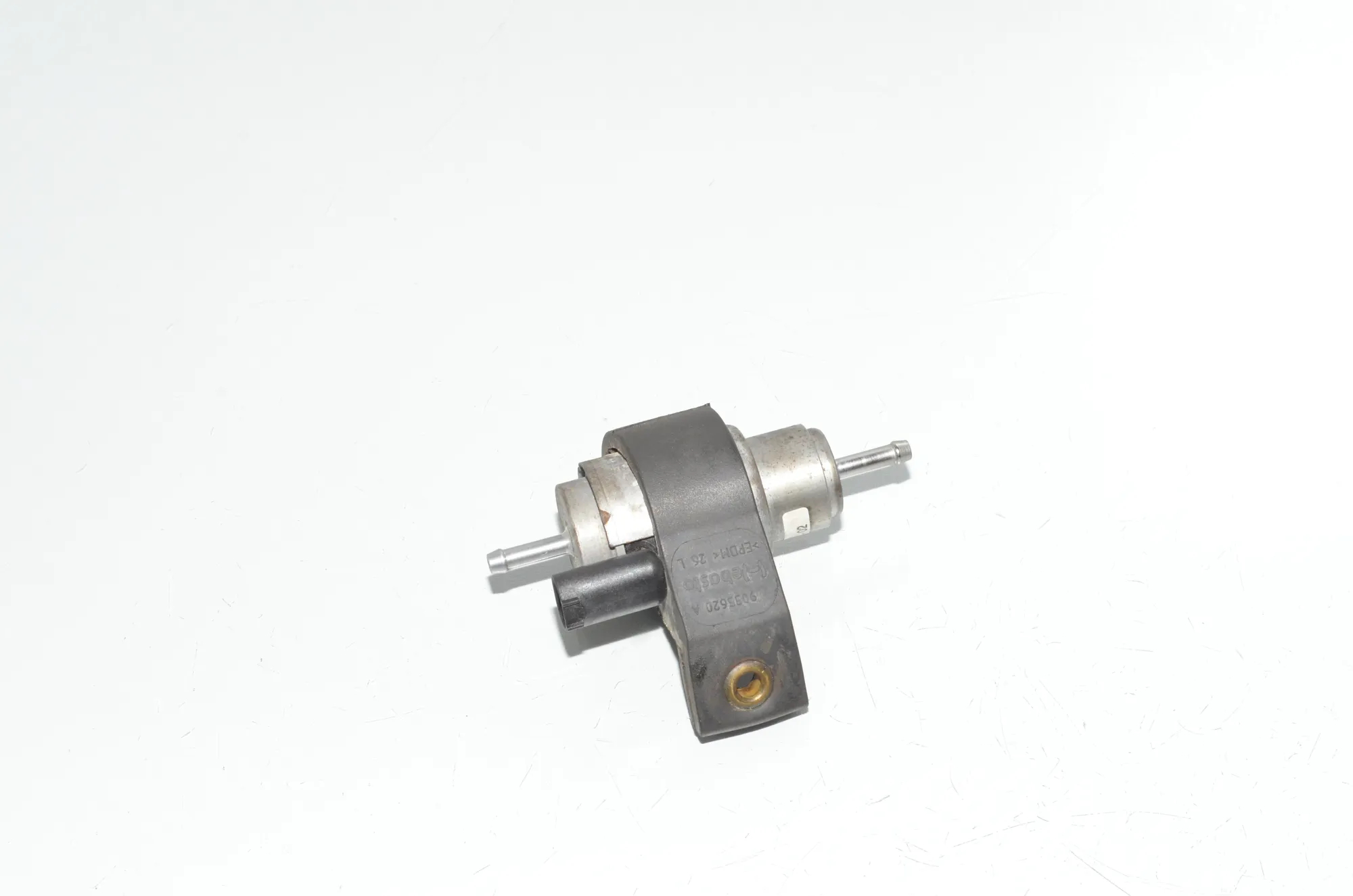 Webasto Heater Pump – OEM 6805305 · BMW X7 (G07) (2019 - -) xDrive 30 d 2019 – 2