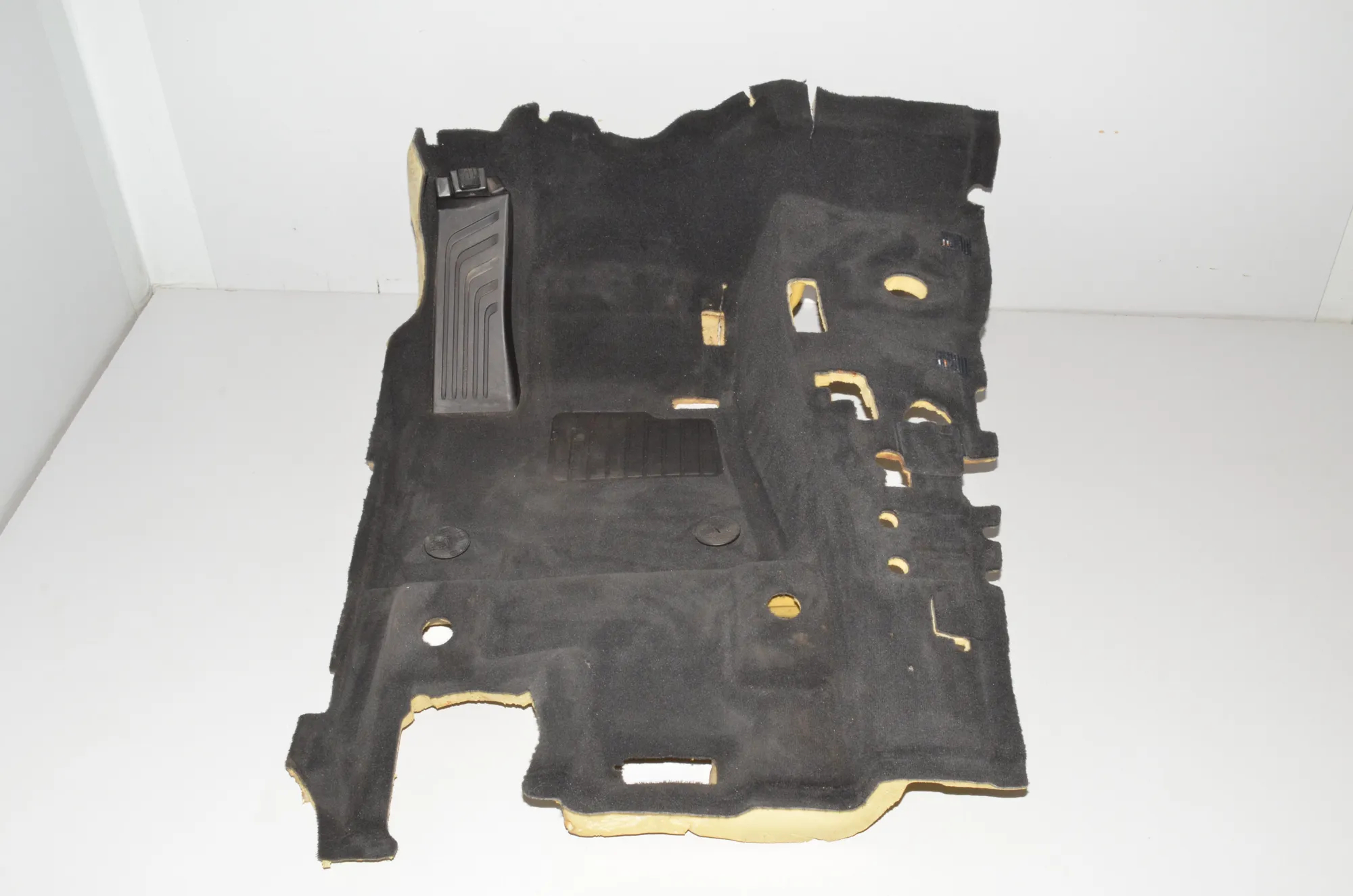 Interior Mat – OEM 7484025 · BMW X7 (G07) (2019 - -) xDrive 30 d 2019