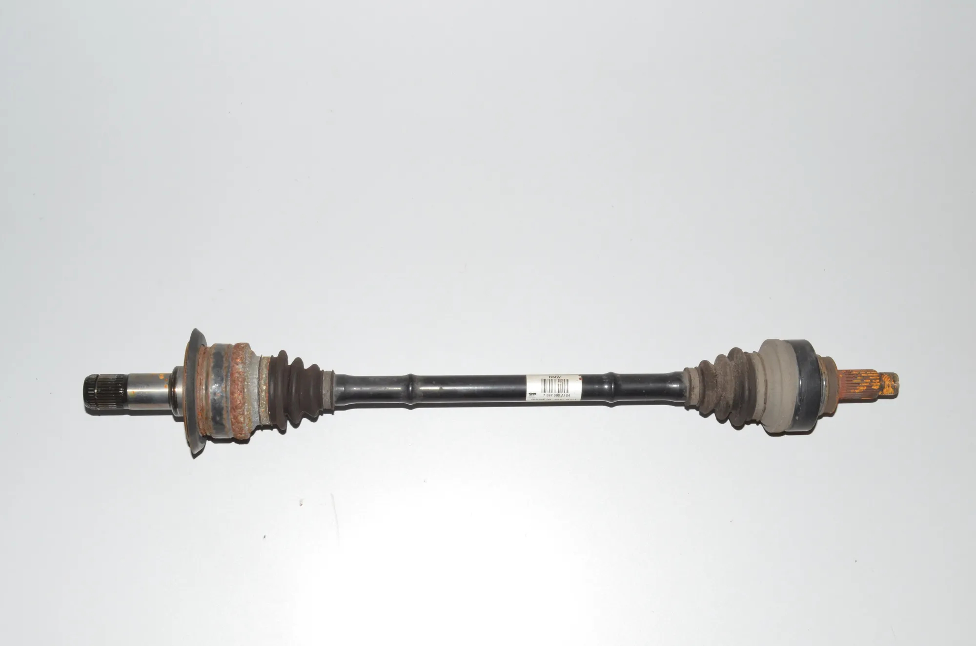 Rear Right Driveshaft – OEM 7597690 · BMW 3 Touring (F31) 330 d xDrive 2013 – 2