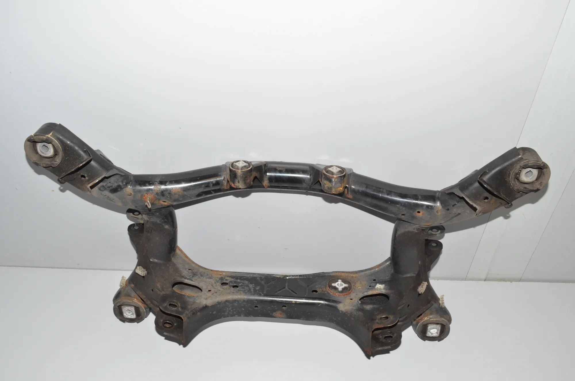 Rear Subframe – OEM 6792507 · BMW 3 Touring (F31) 330 d xDrive 2013 – 3