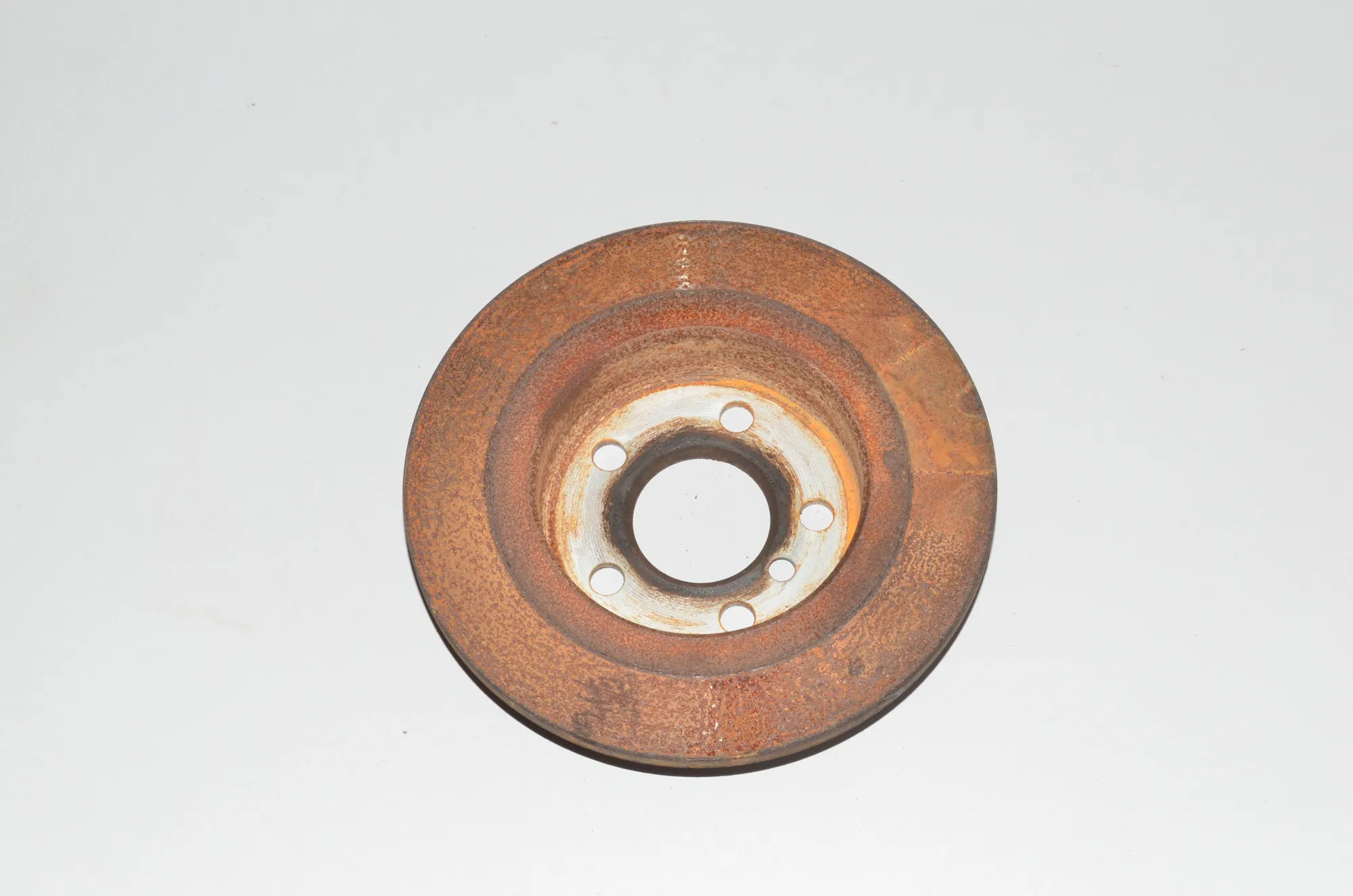 Rear Left Brake Disc – OEM 6799367 · BMW i3 (I01) Hybrid 2016 – 4