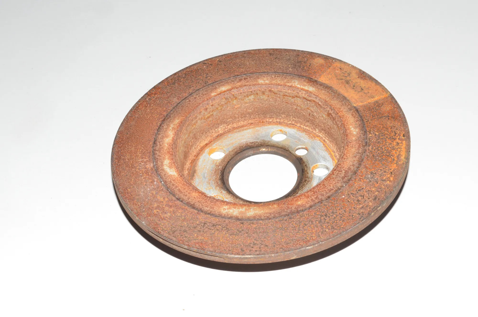 Rear Right Brake Disc – OEM 6799367 · BMW i3 (I01) Hybrid 2016 – 3