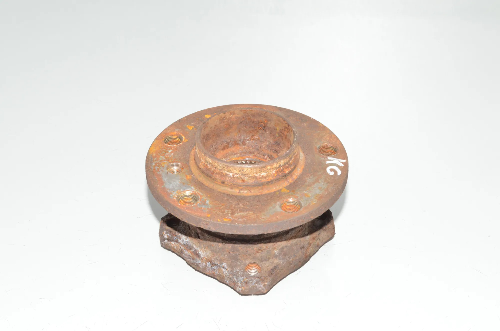 Rear Left Wheel Bearing – OEM 6867815 · BMW X3 (F25) xDrive 30 d 2011 – 2