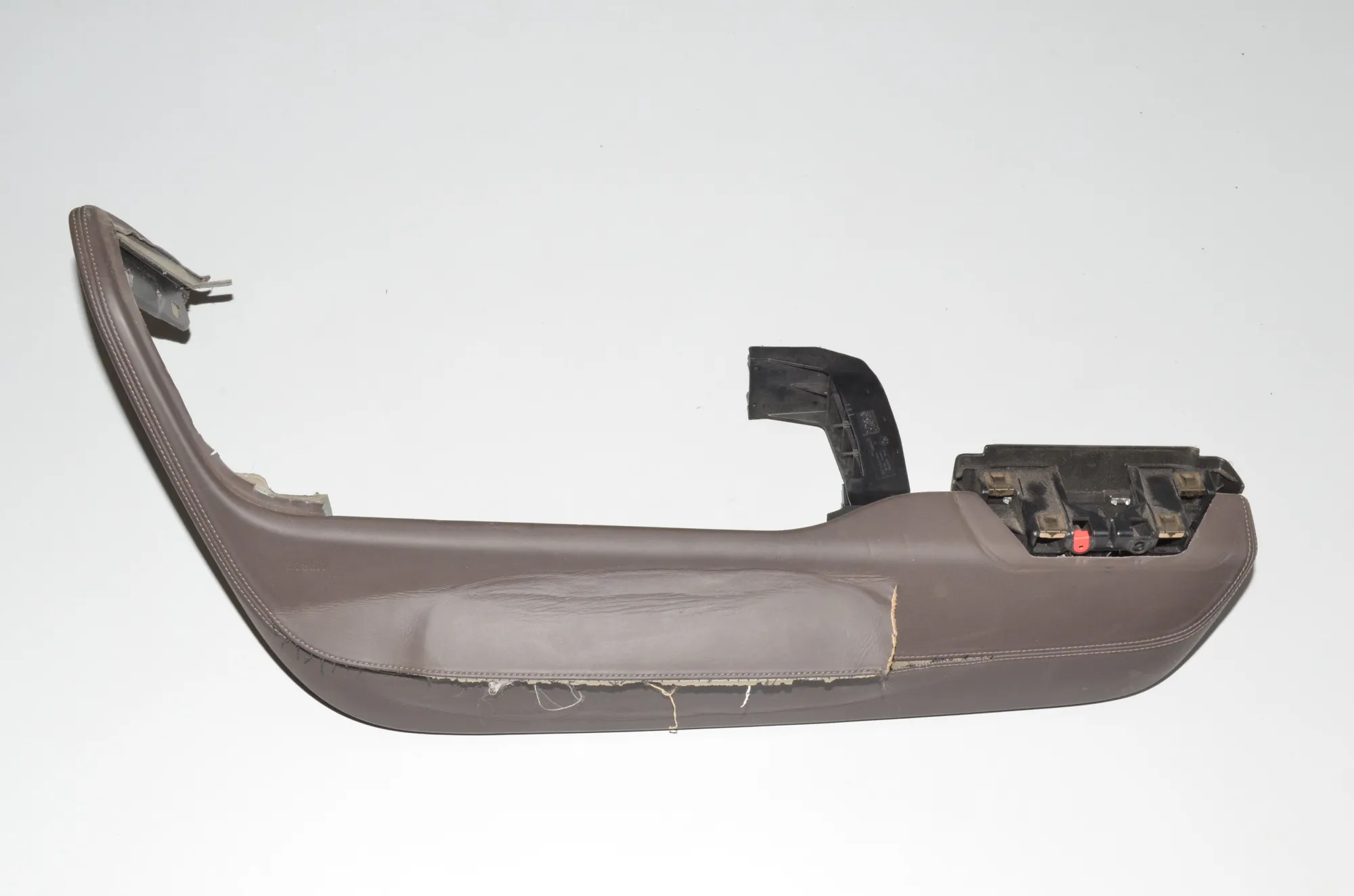 Dashboard Trim – OEM 9282768 · BMW i3 (I01) Electric 2021