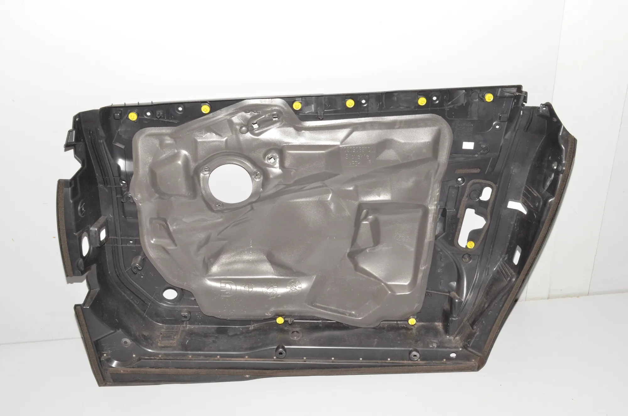 Front Left Door Panel – OEM 7303637 · BMW i3 (I01) Electric 2021