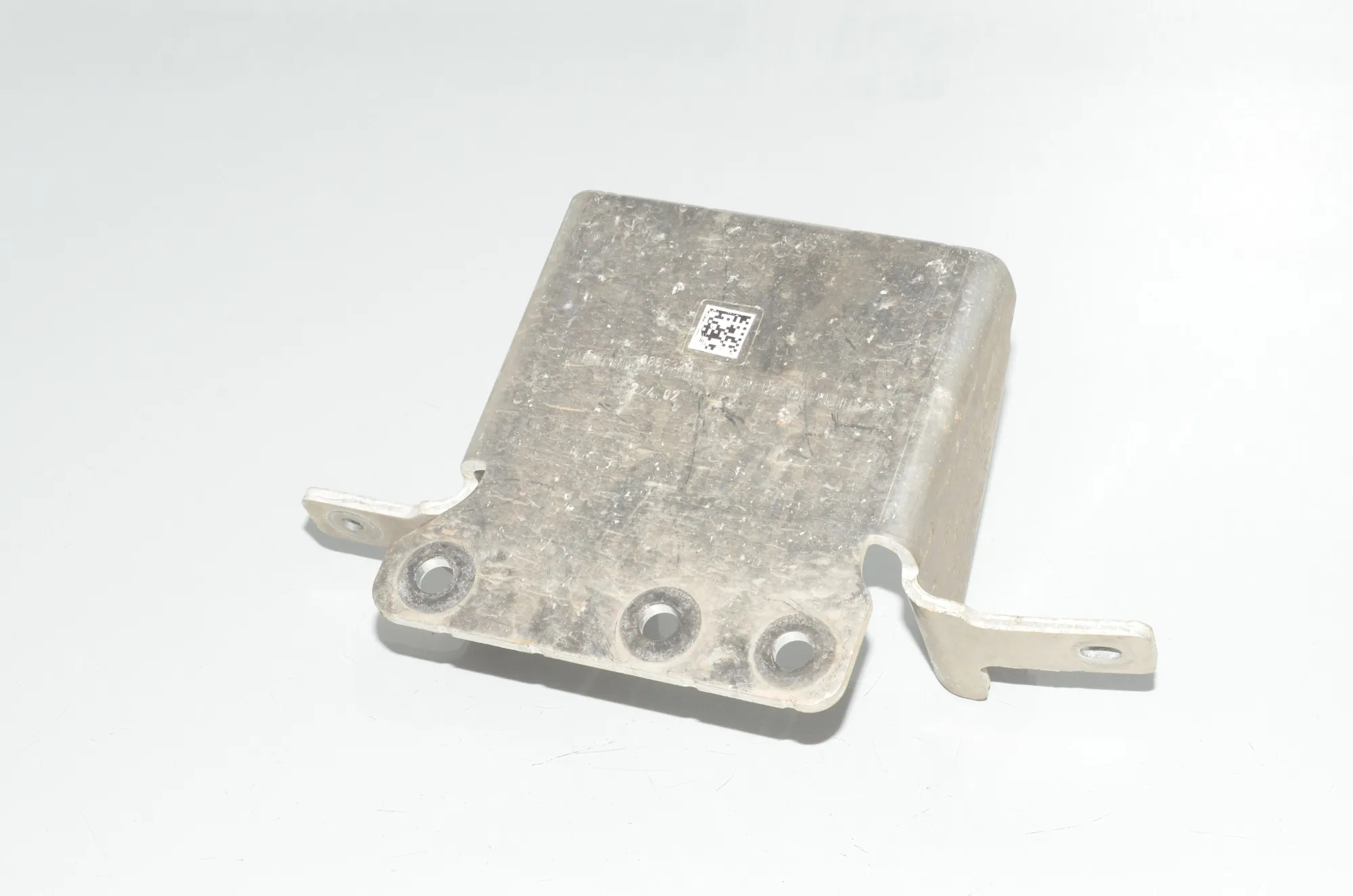 Bracket – OEM 6866329 · BMW i3 (I01) Hybrid 2016