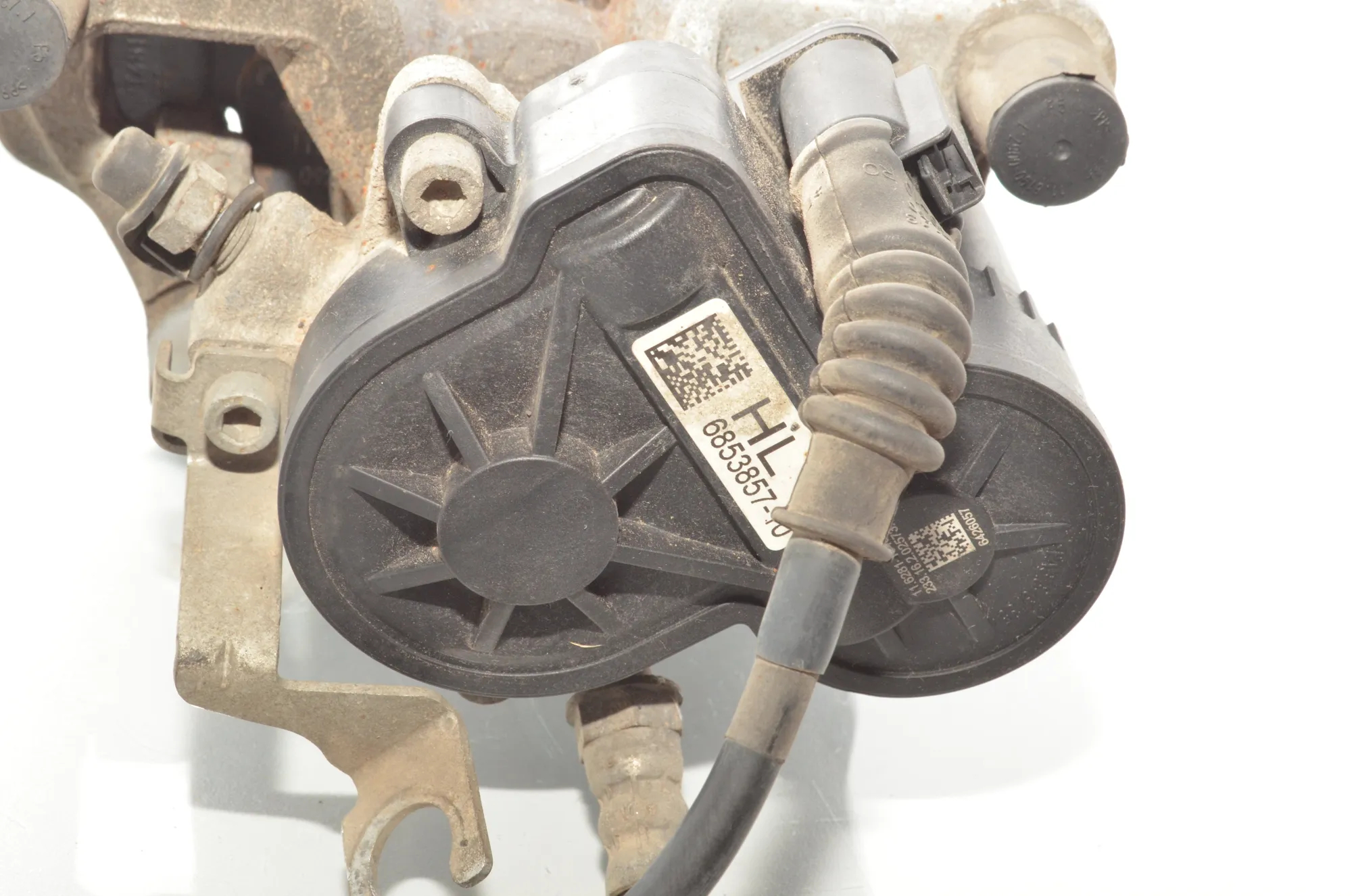Rear Left Brake Caliper – OEM 6853857 · BMW i3 (I01) Hybrid 2016 – 5