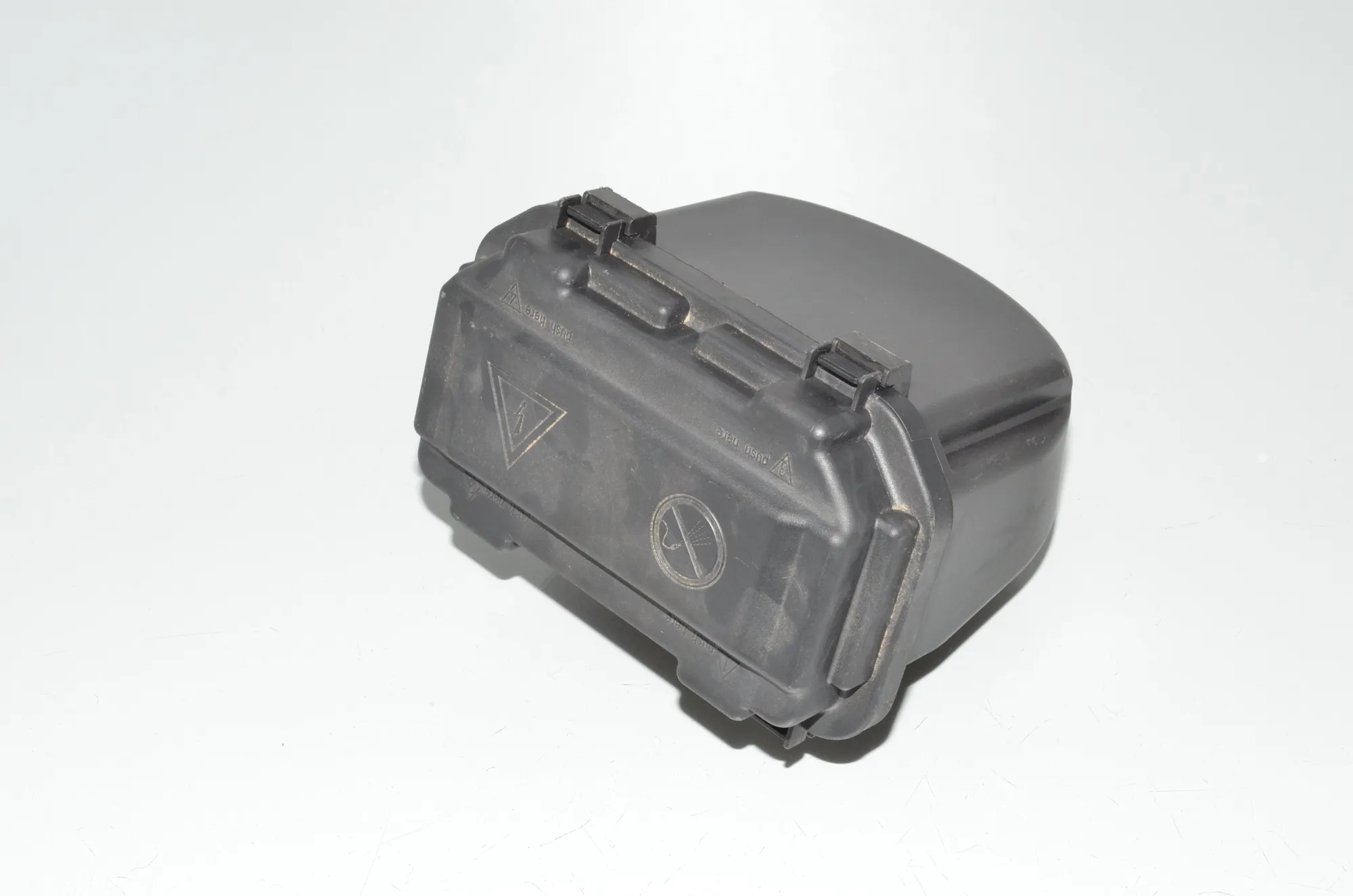 Fuse Box – OEM 9224872 · BMW 3 (F30, F80) 320 i Efficient Dynamics 2014 – 5