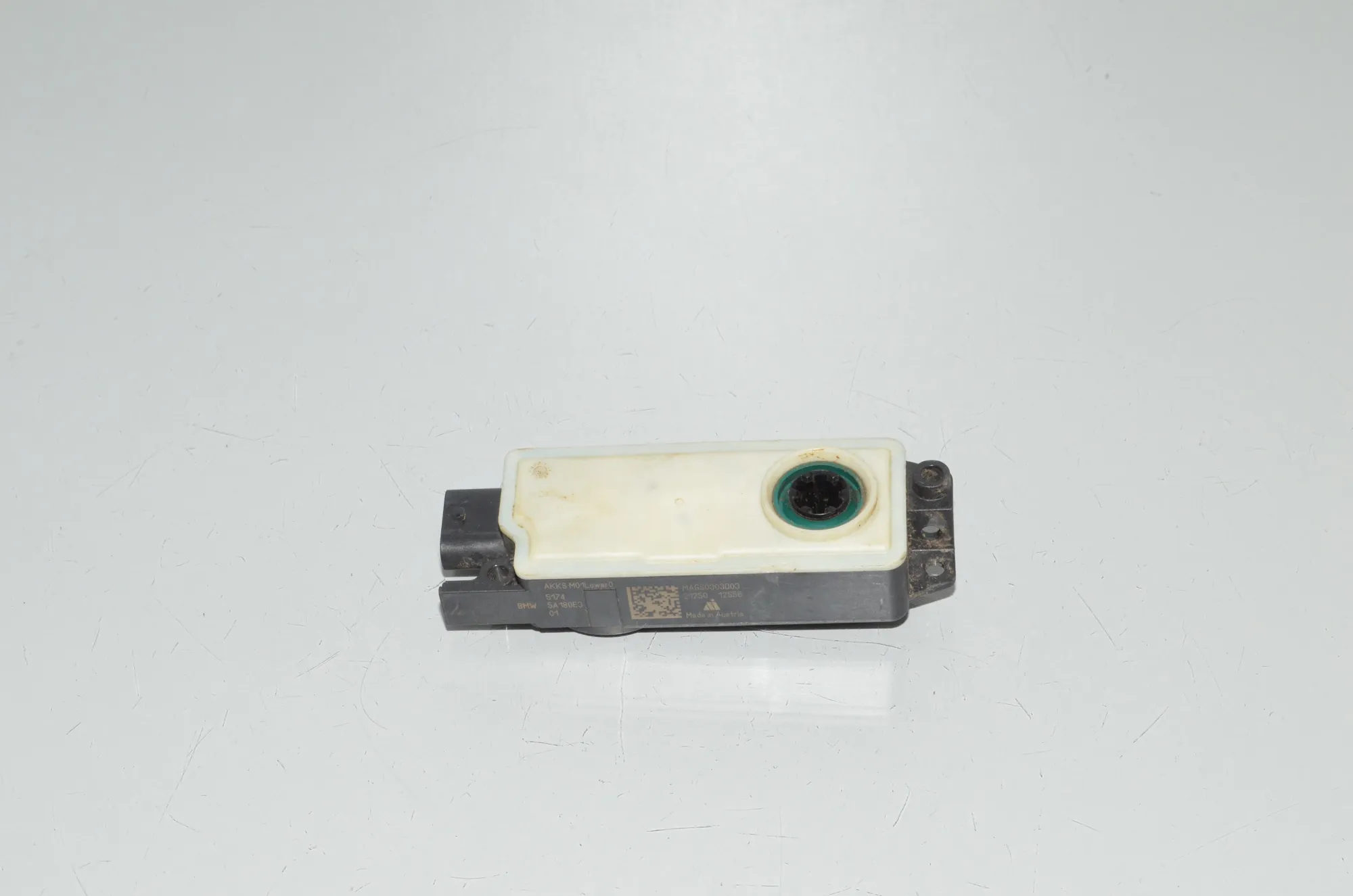 Air Flap Motor – OEM 5A180E3 · BMW iX (I20) BMW iX (I20) xDrive50 2021