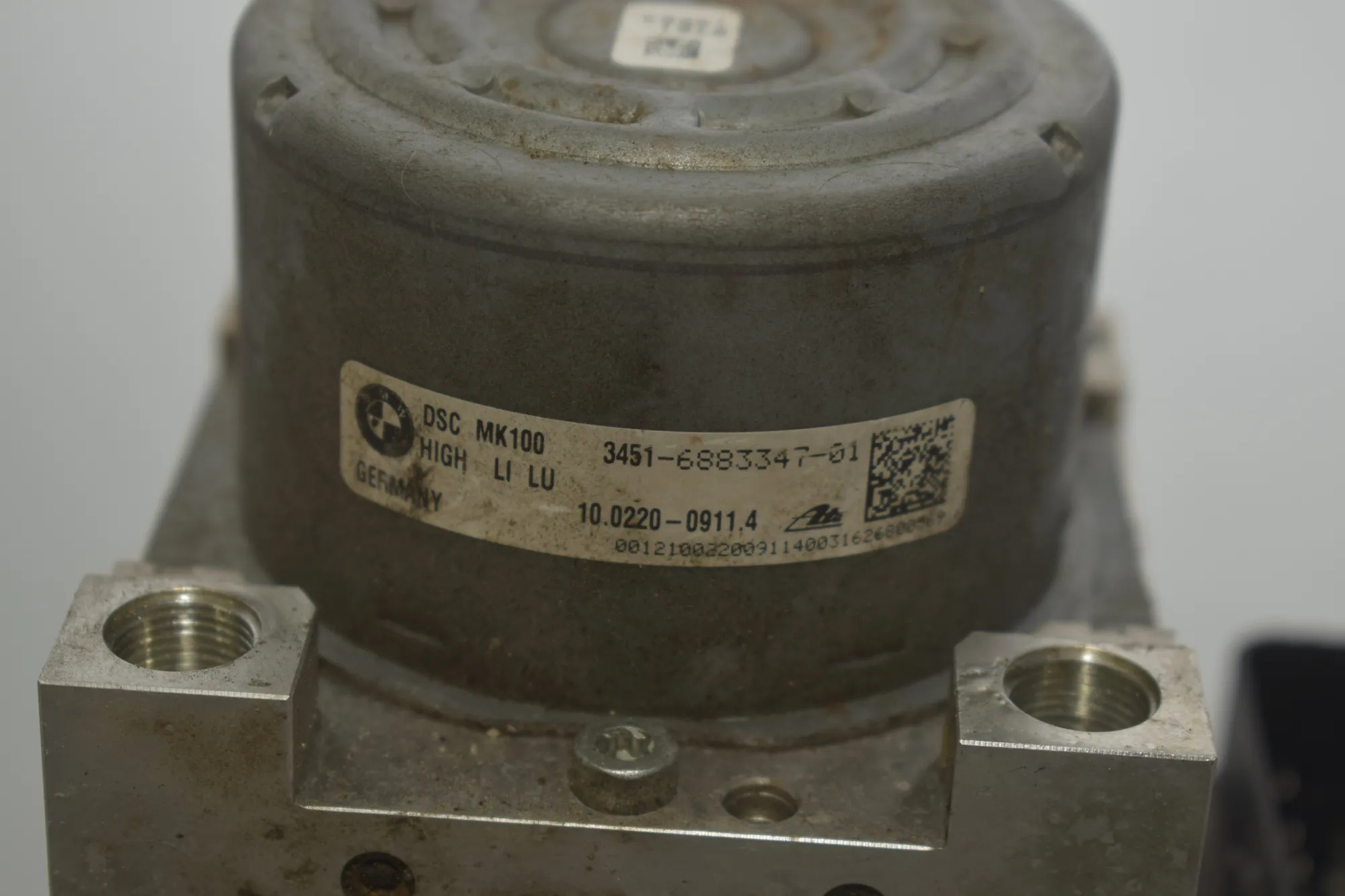 ABS Pump – OEM 6883347 · BMW i3 (I01) Hybrid 2016 – 5
