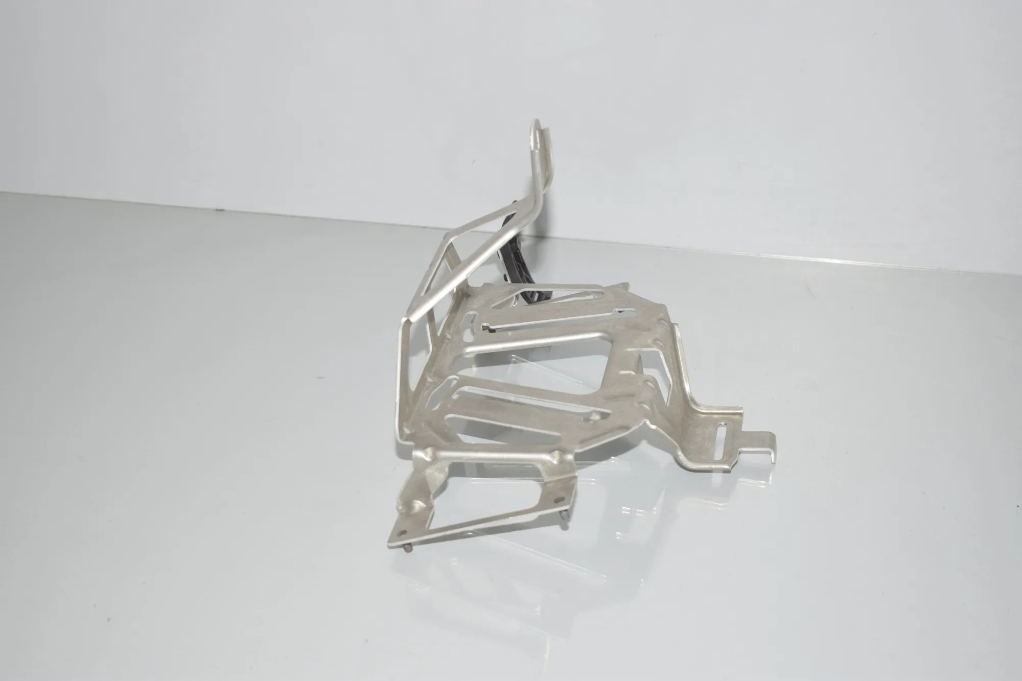 Bracket – OEM 9251524 · BMW i3 (I01) Hybrid 2016 – 3