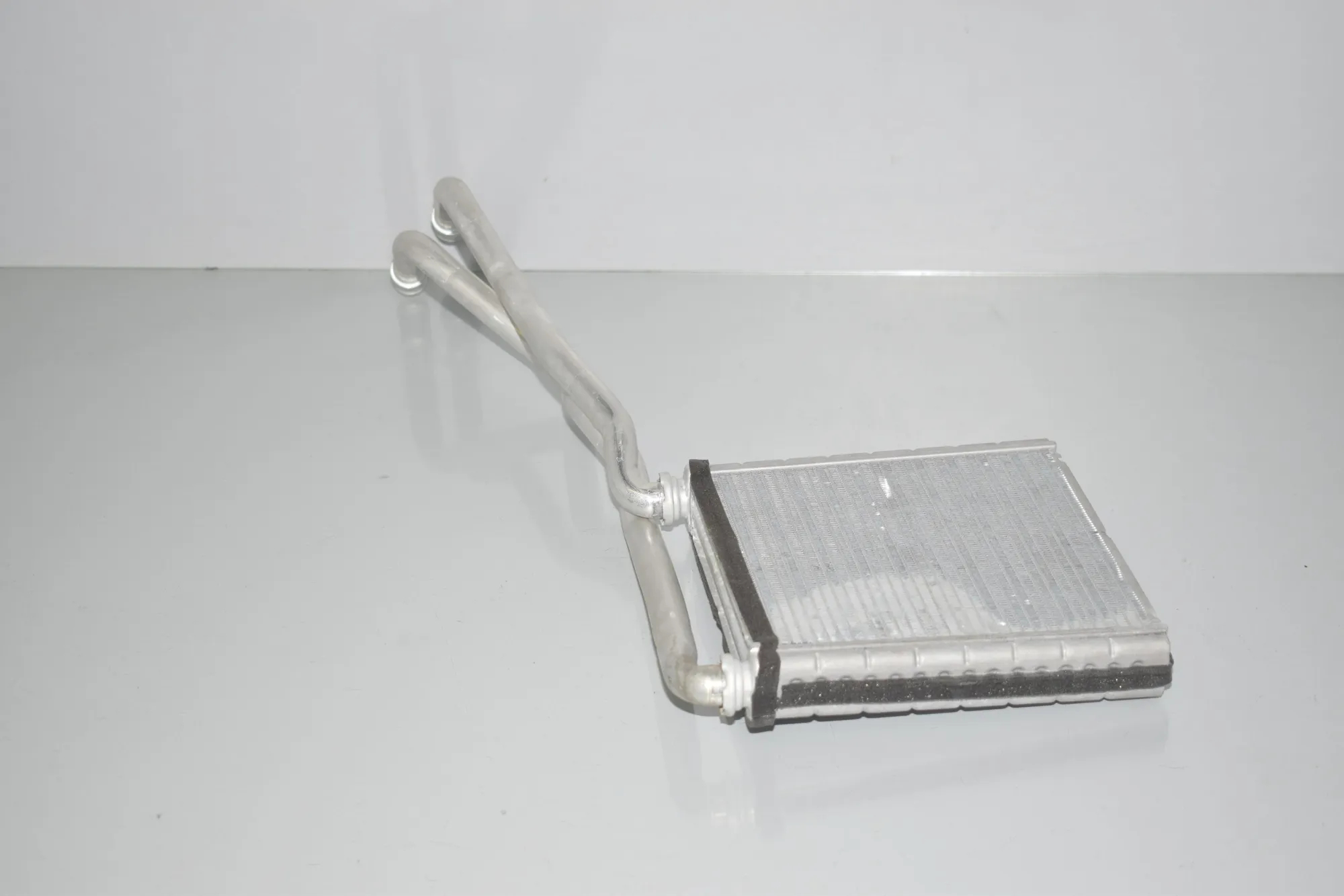 Heater Matrix – OEM 9297754 · BMW i3 (I01) Hybrid 2016 – 3