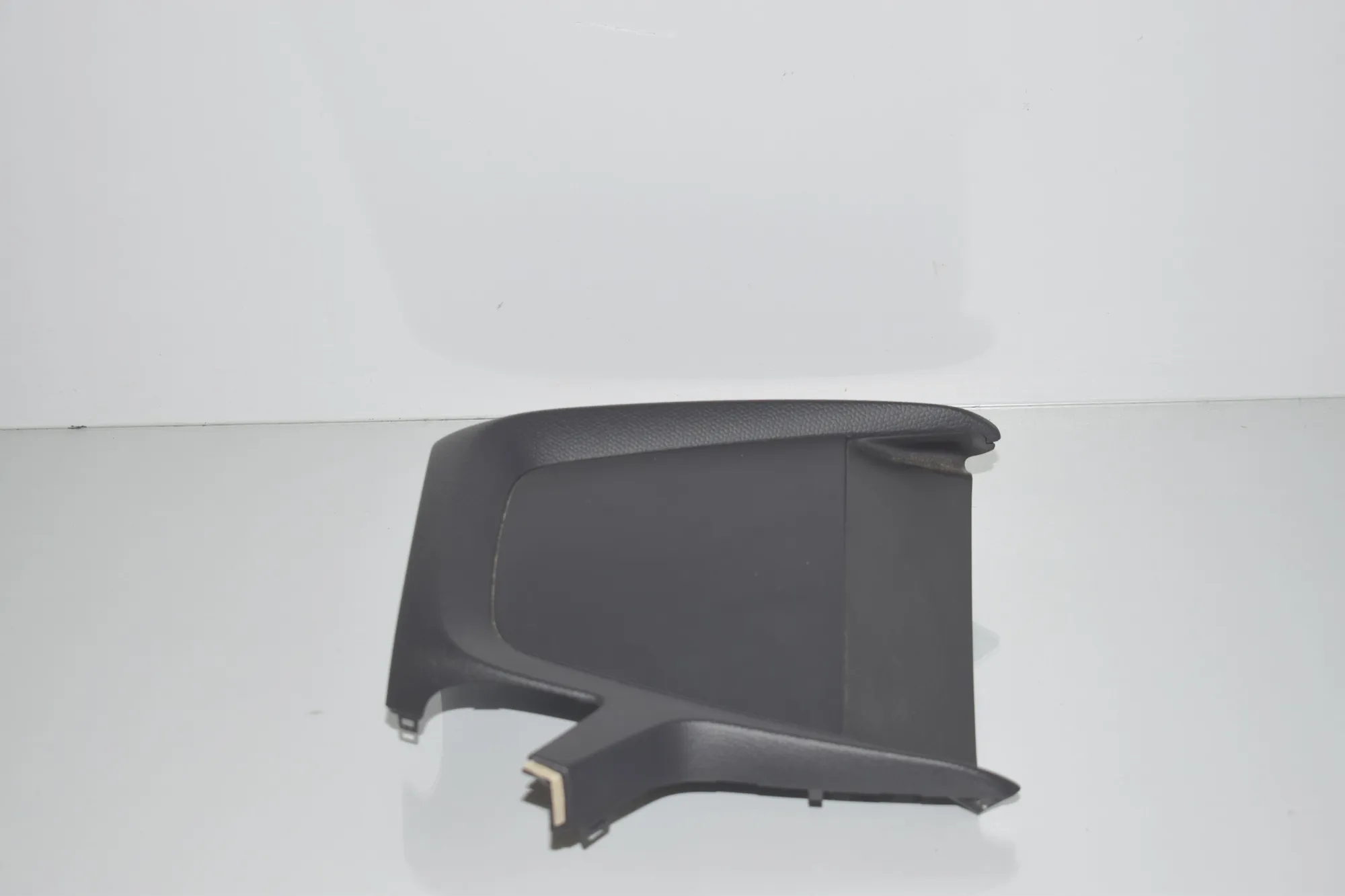Steering Mechanism Trim – OEM 9285064 · BMW i3 (I01) Hybrid 2016 – 4