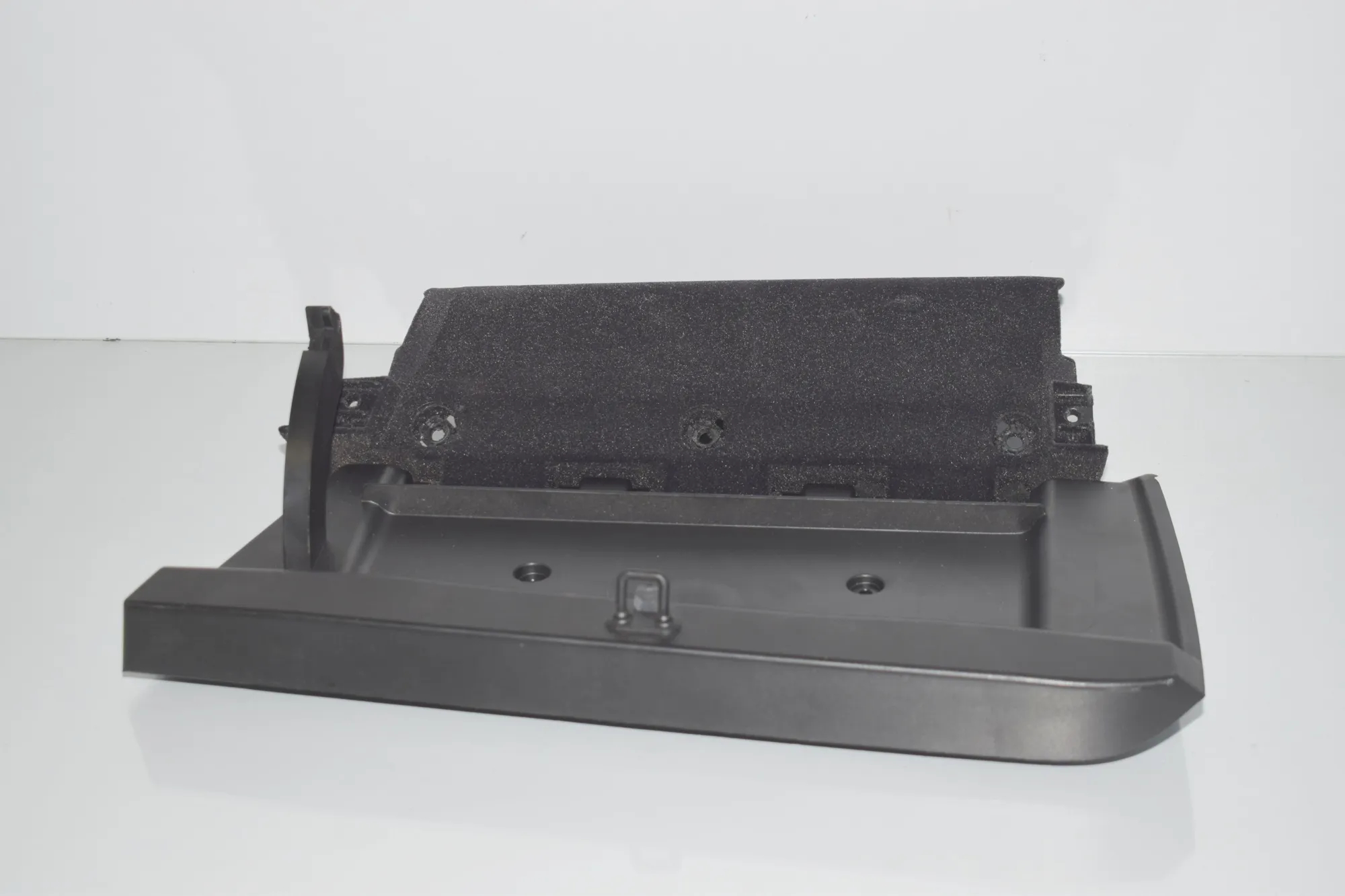 Other Trim Parts – OEM 9283010 · BMW i3 (I01) Hybrid 2016