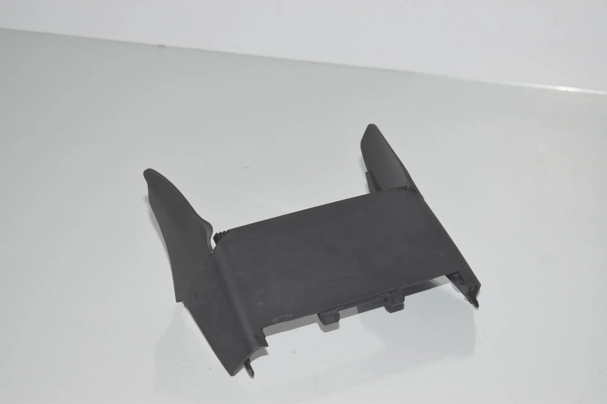 Steering Mechanism Trim – OEM 9282940 · BMW i3 (I01) Hybrid 2016 – 2