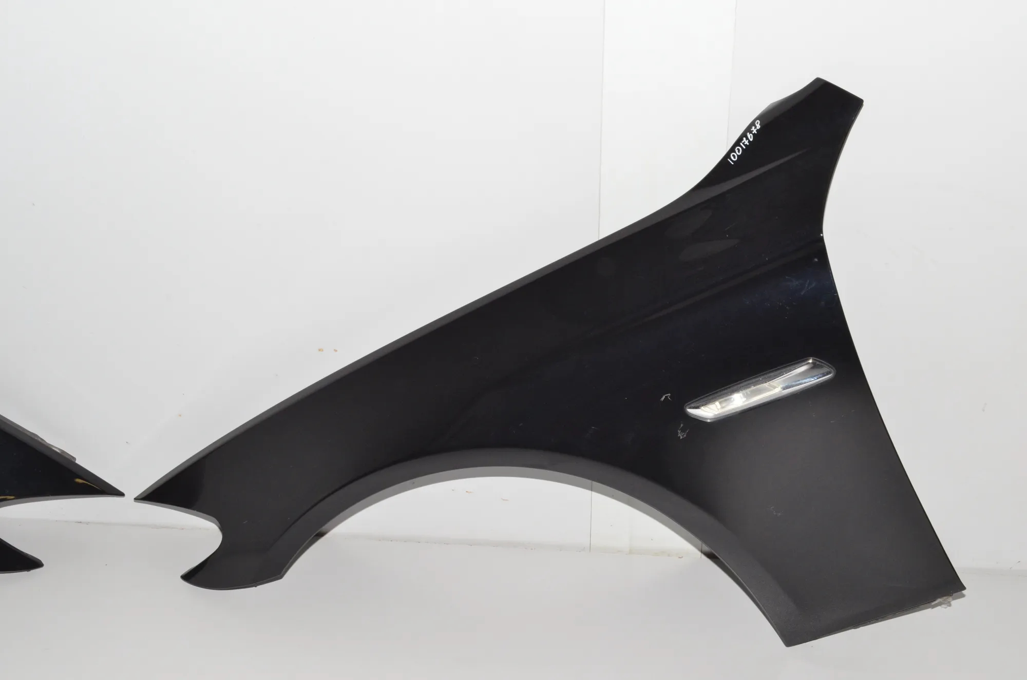 Front – OEM 7805630 · BMW 5 Touring (F11) M 550 d xDrive 2012 – 12