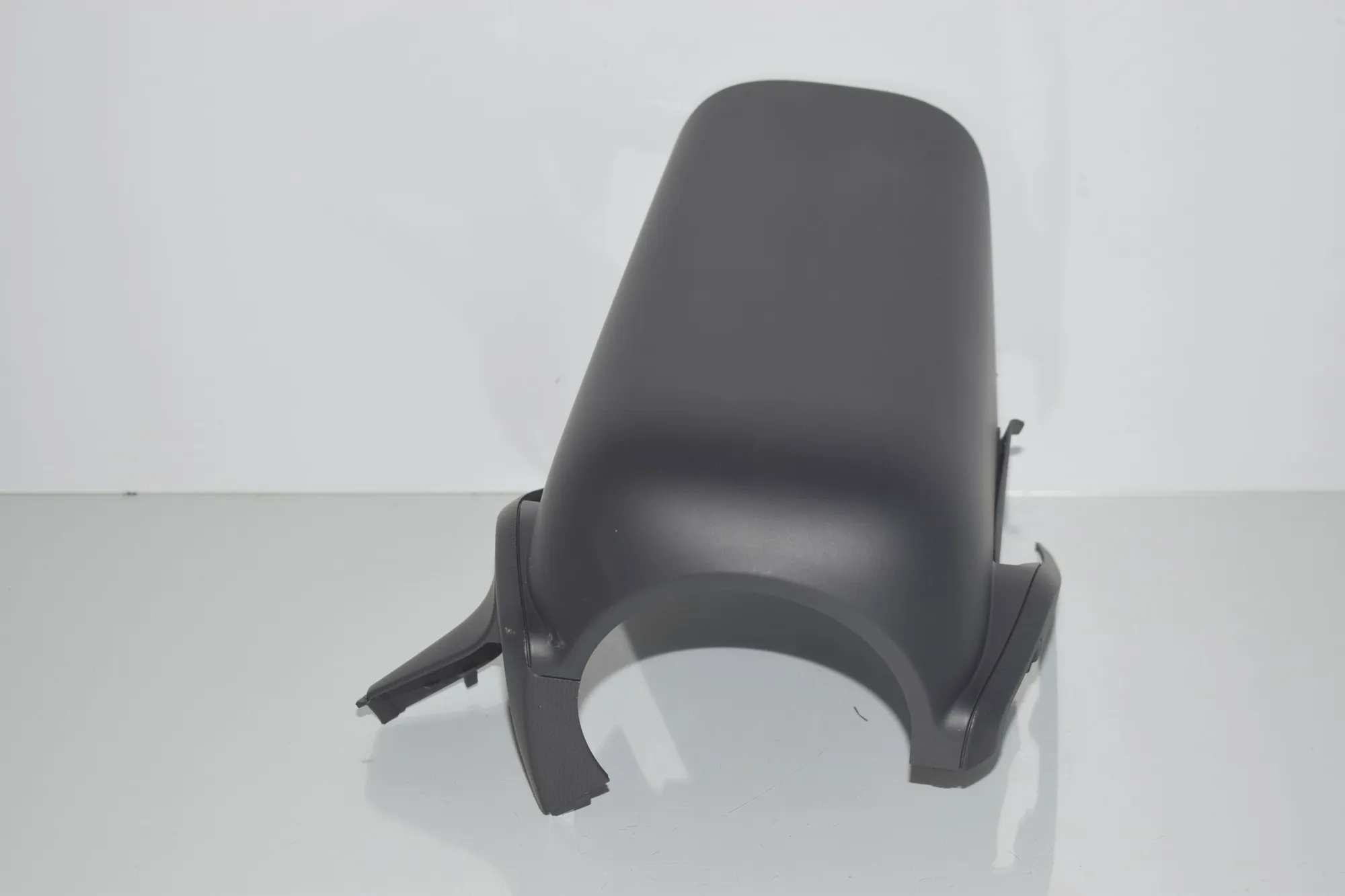 Steering Mechanism Trim – OEM 9285065 · BMW i3 (I01) Hybrid 2016 – 2