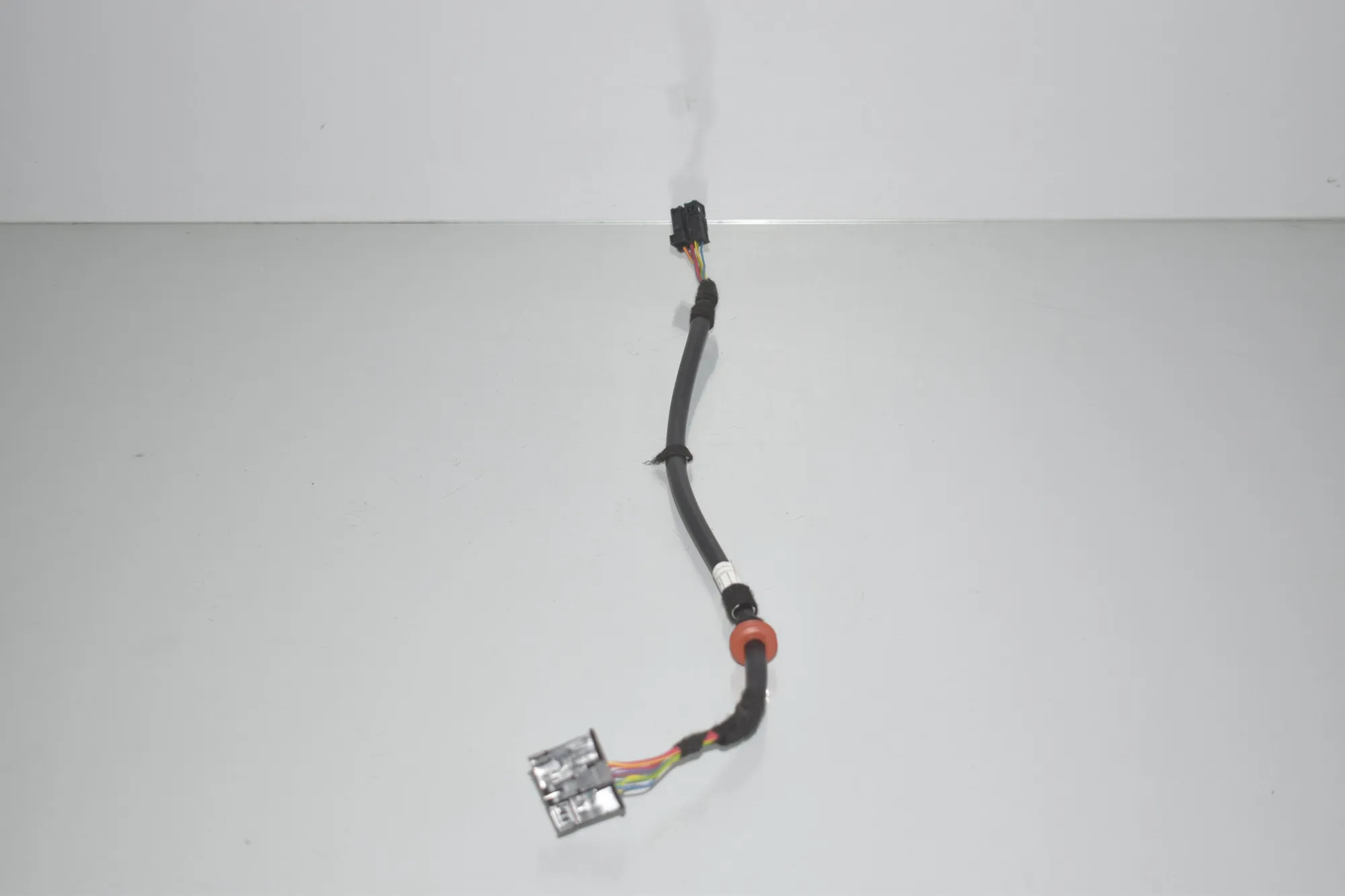Other Wiring Loom – OEM 13318810 · BMW i3 (I01) Hybrid 2016 – 2