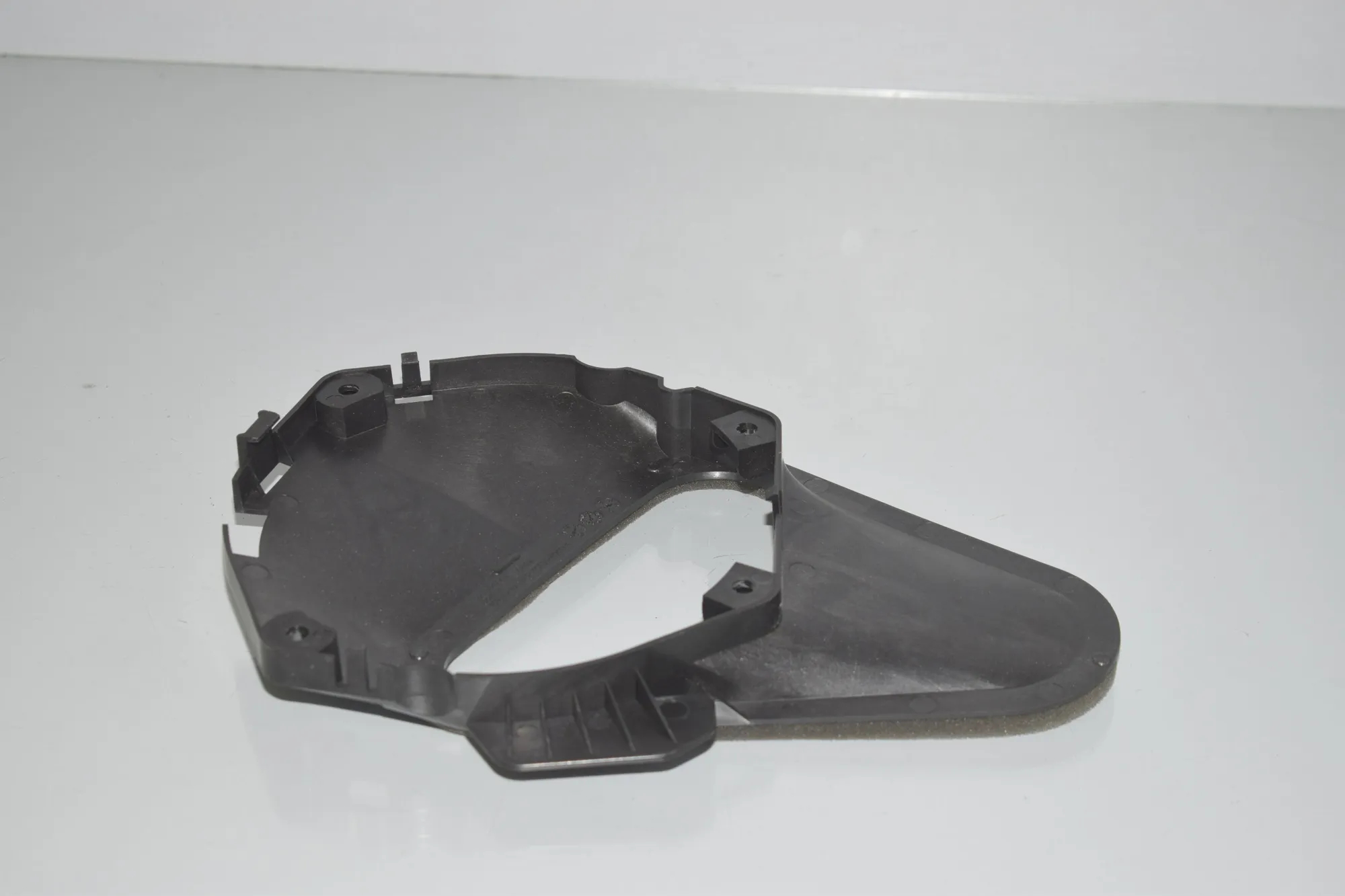 Loudspeaker Cover – OEM 9295047 · BMW i3 (I01) Hybrid 2016 – 4