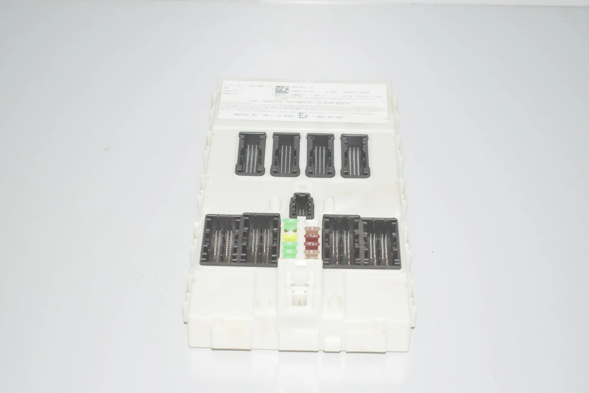 Other Control Units – OEM 6821967 · BMW i3 (I01) Hybrid 2016 – 2